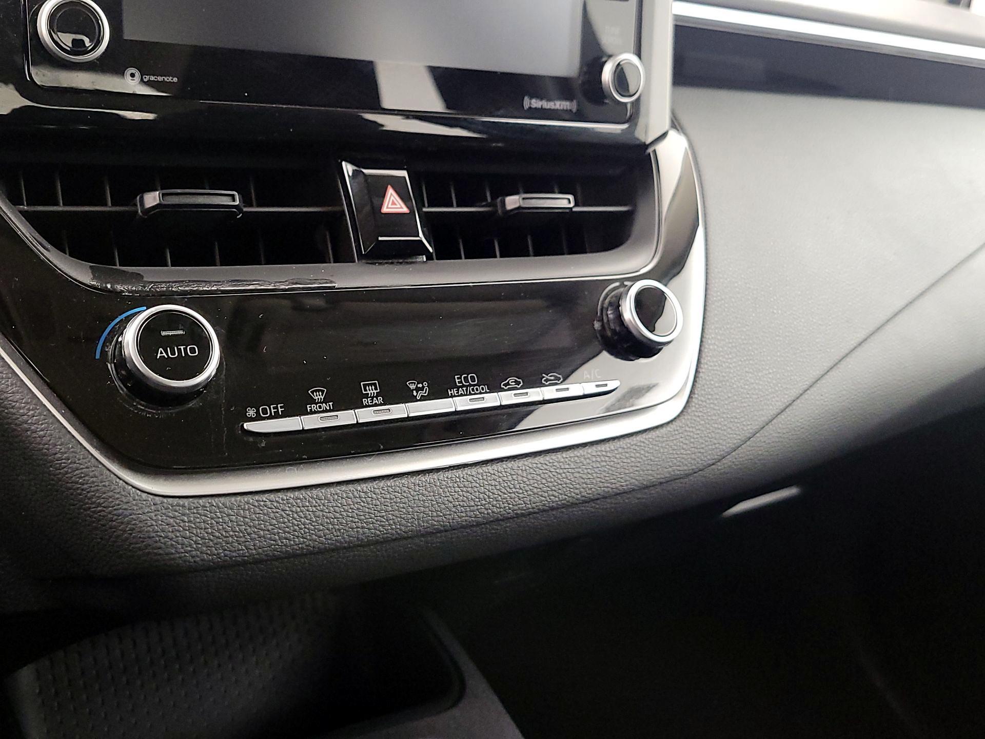 Thumbnail: 2022 Toyota Corolla - 16