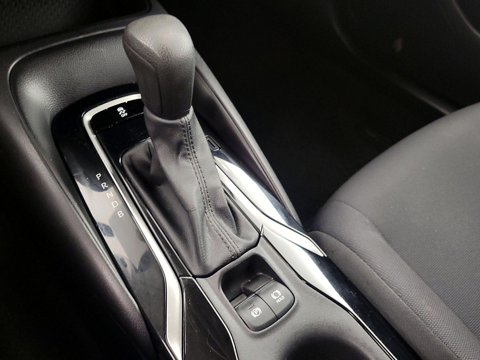 Thumbnail: 2022 Toyota Corolla - 17