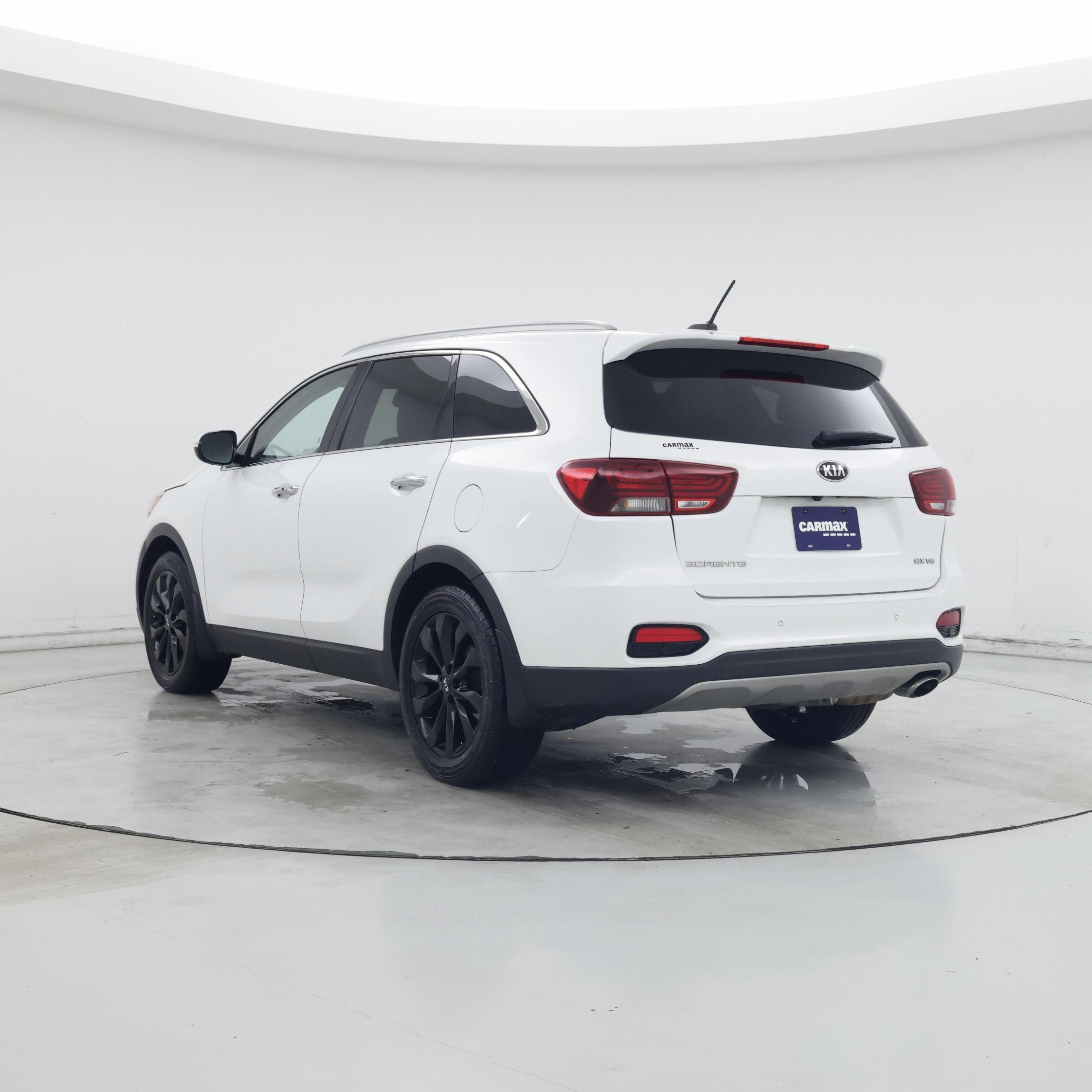 Thumbnail: 2020 Kia Sorento - 2