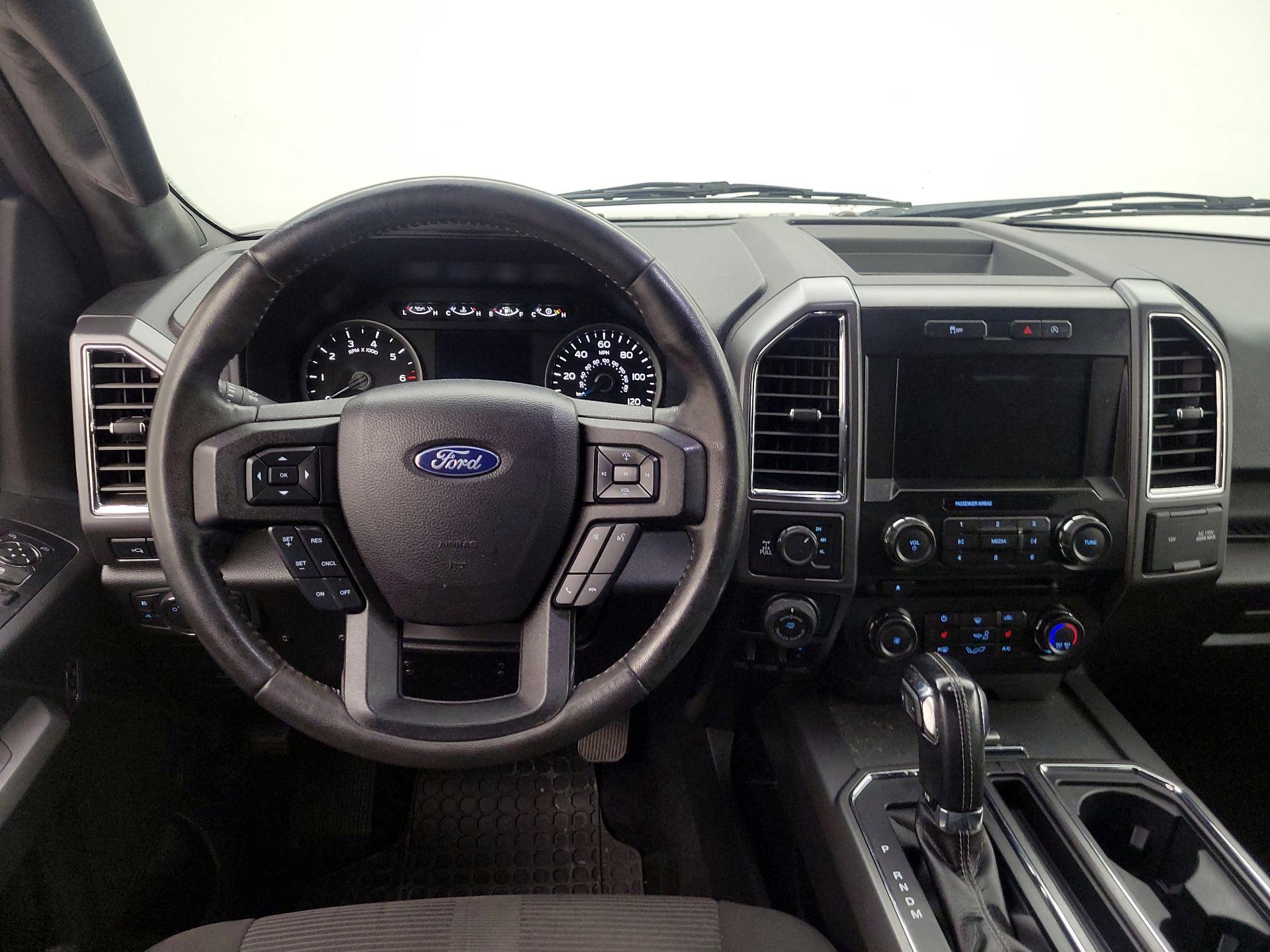 Thumbnail: 2017 Ford F-150 - 10