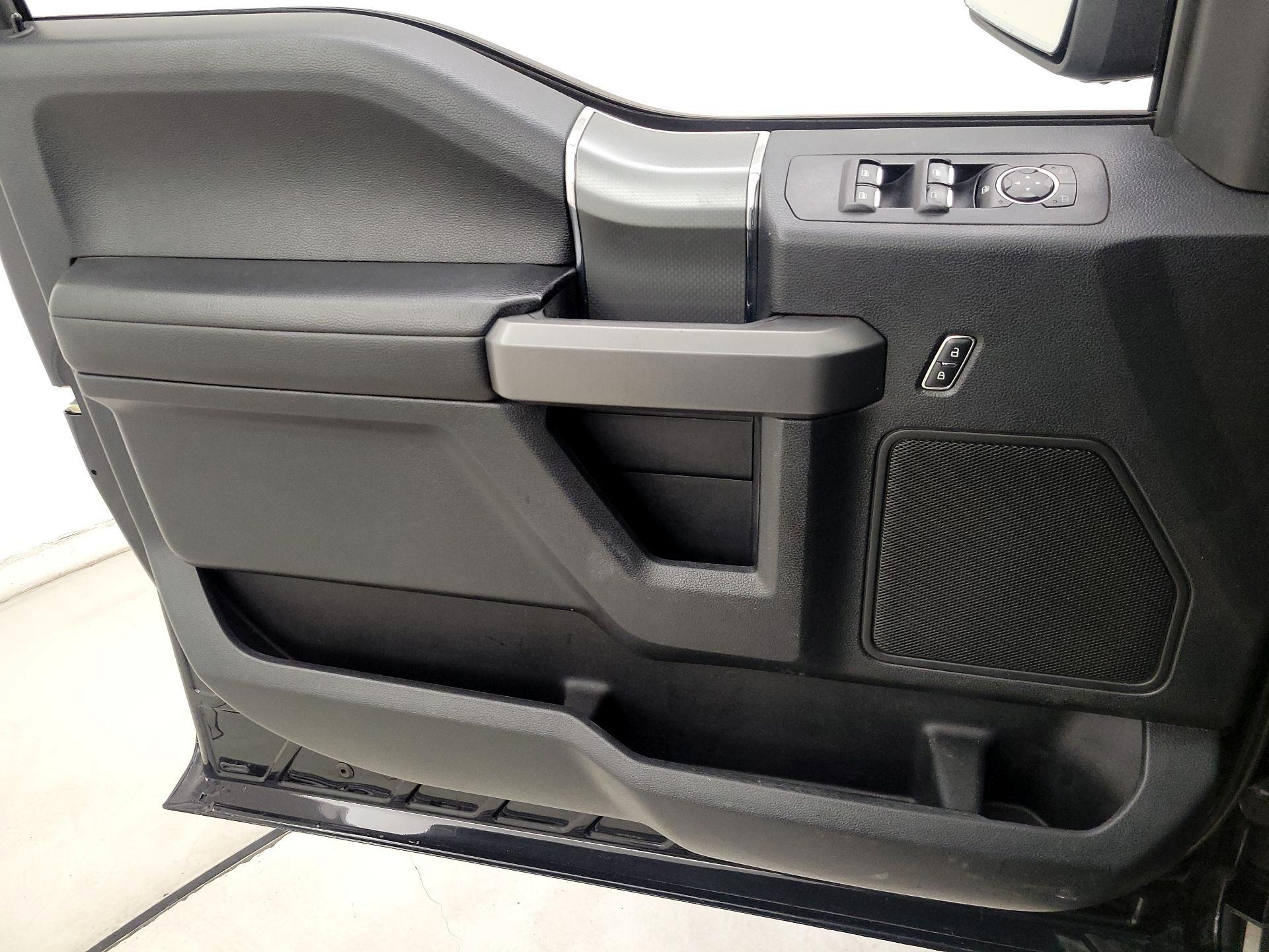 Thumbnail: 2017 Ford F-150 - 12