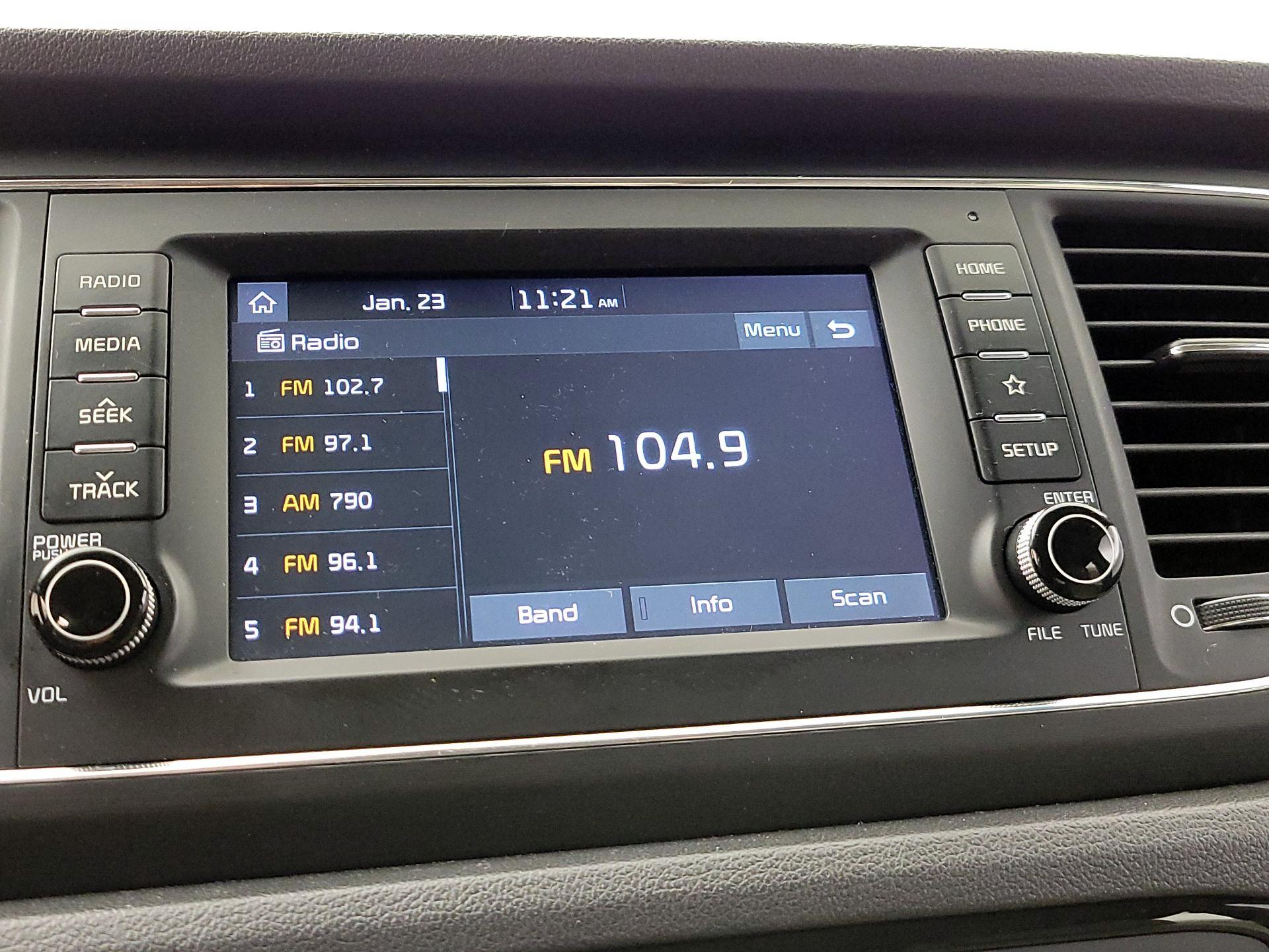 Thumbnail: 2021 Kia Sedona - 15