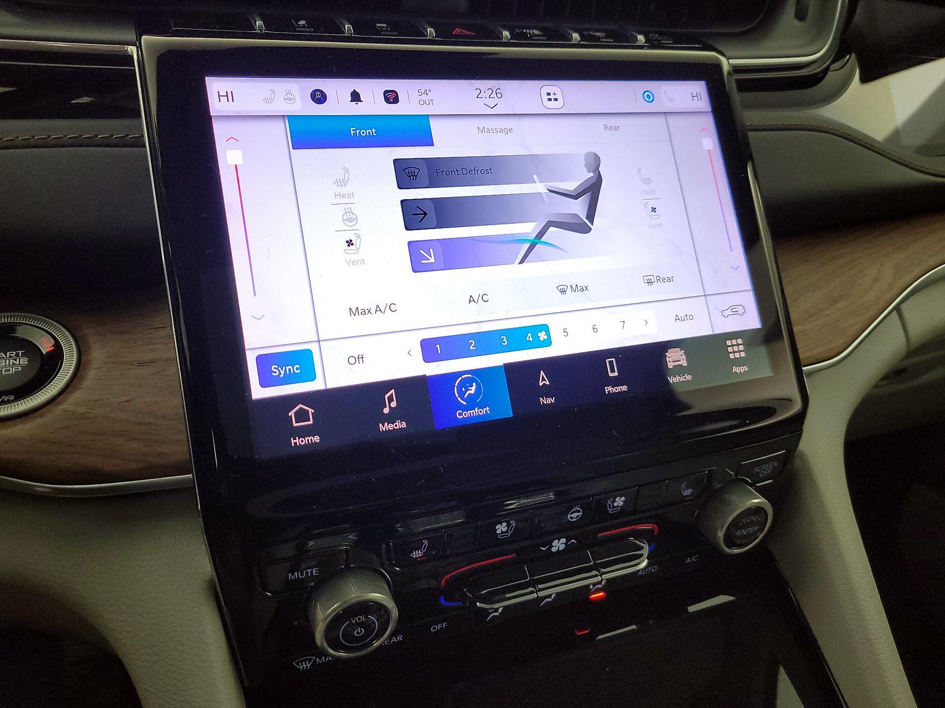 Thumbnail: 2022 Jeep Grand Cherokee - 17