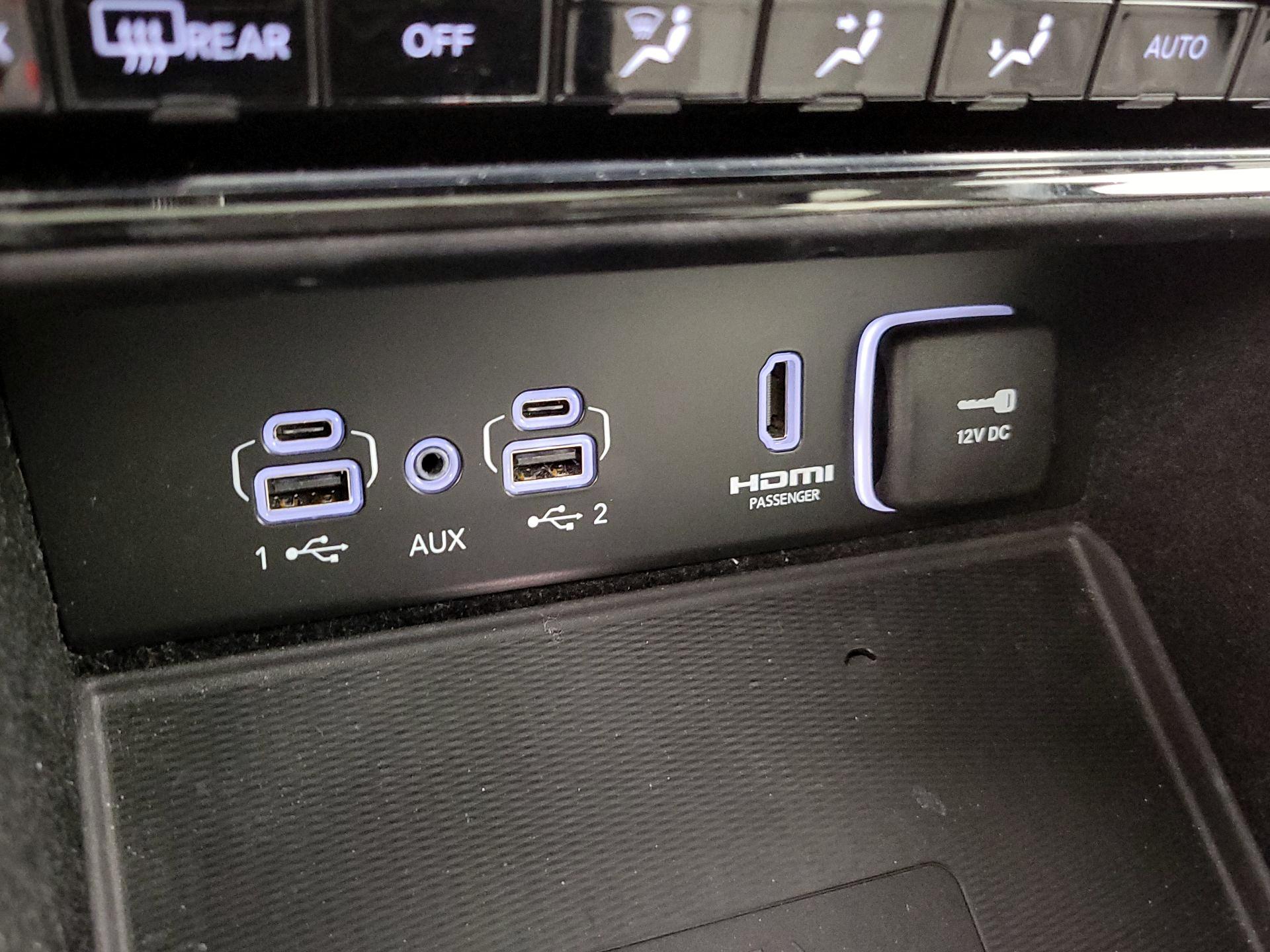 Thumbnail: 2022 Jeep Grand Cherokee - 19