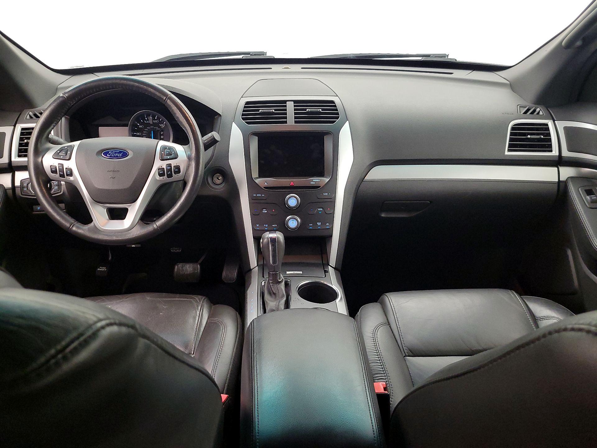 Thumbnail: 2014 Ford Explorer - 9