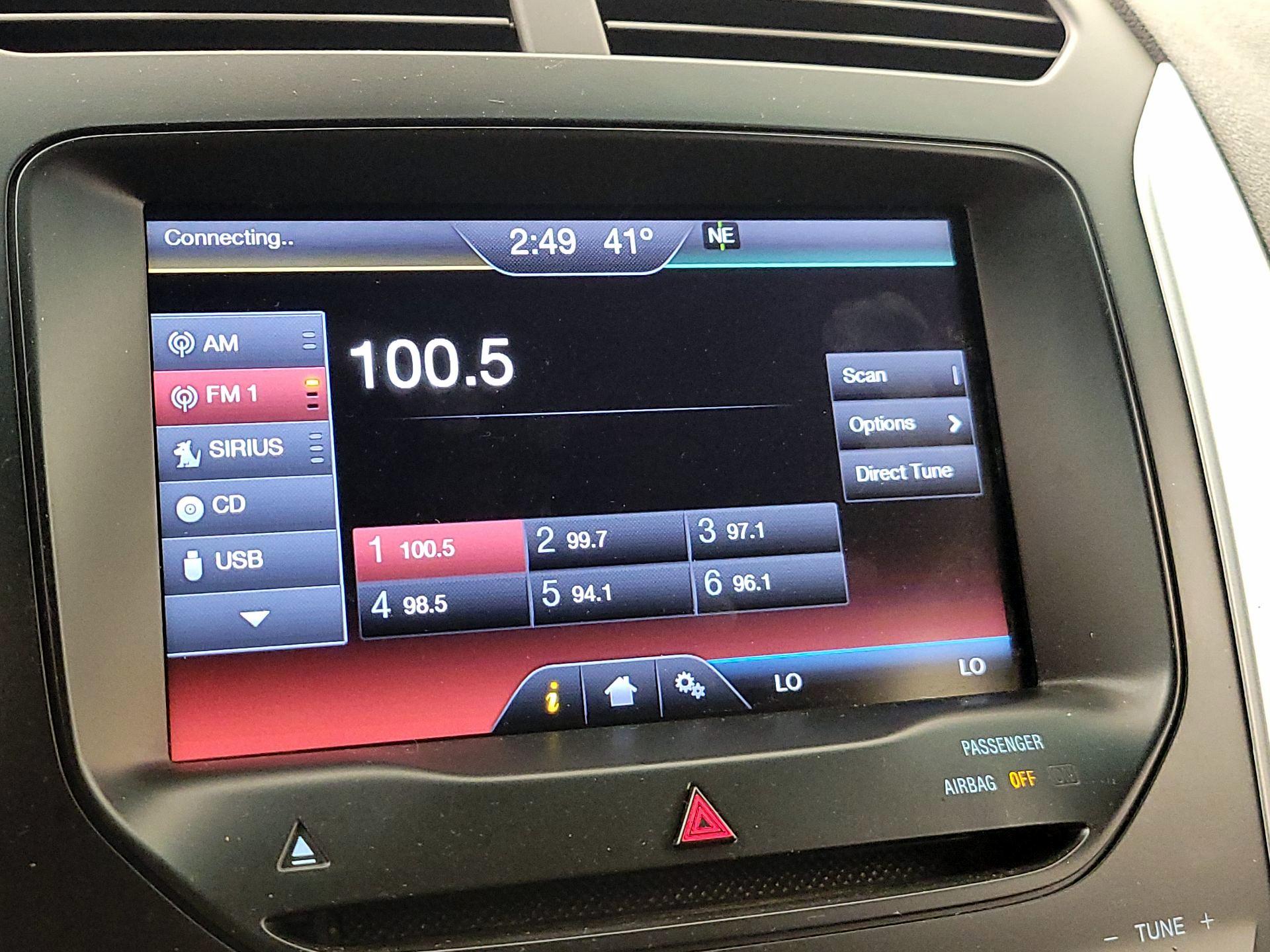 Thumbnail: 2014 Ford Explorer - 16