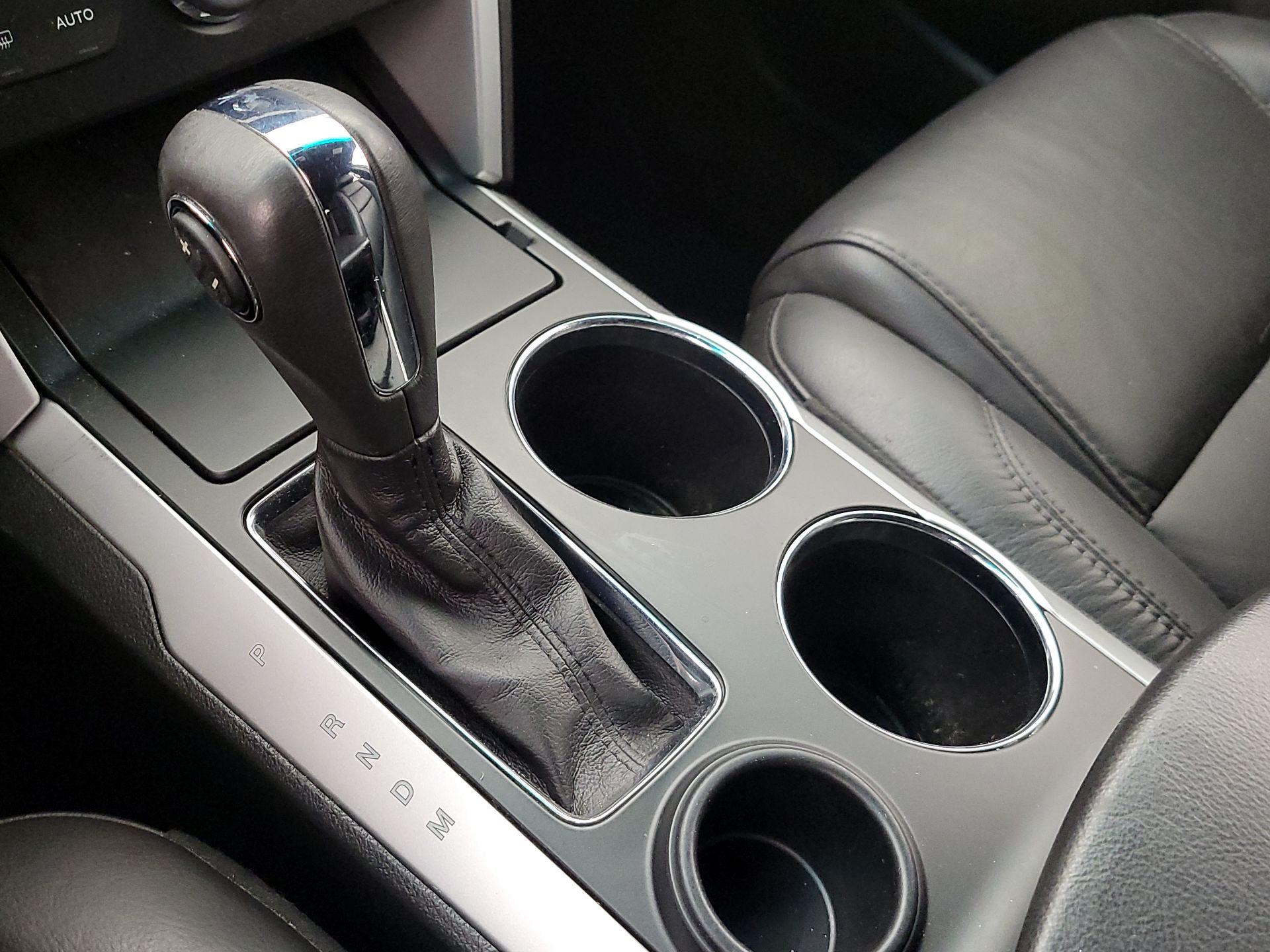 Thumbnail: 2014 Ford Explorer - 18