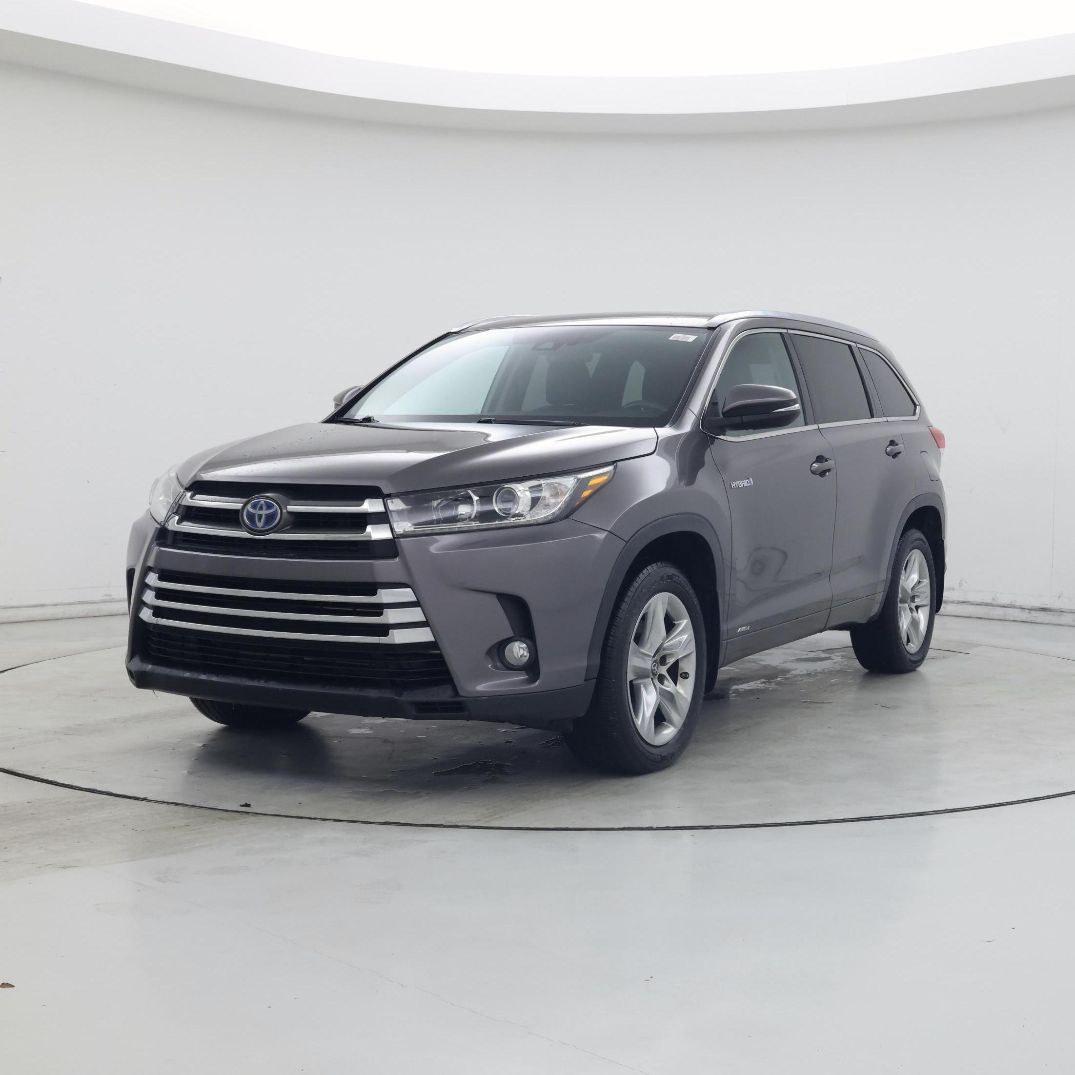 Thumbnail: 2018 Toyota Highlander - 4