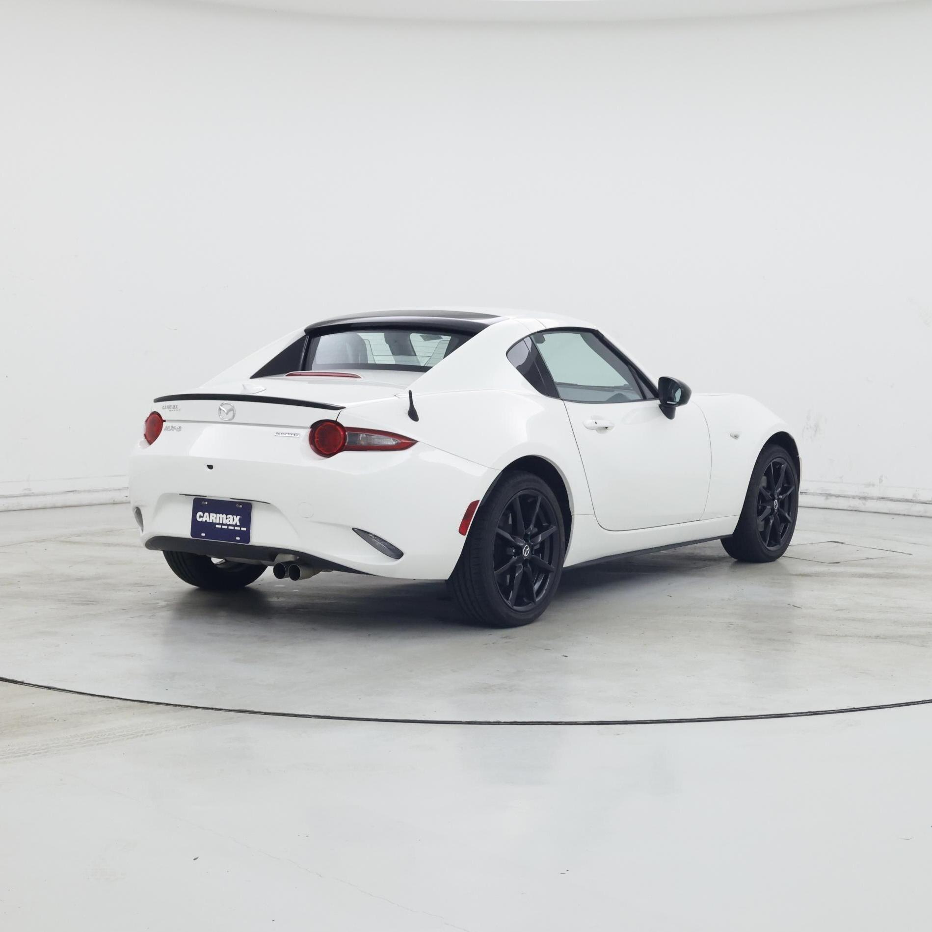 Thumbnail: 2020 Mazda MX-5 Miata - 8