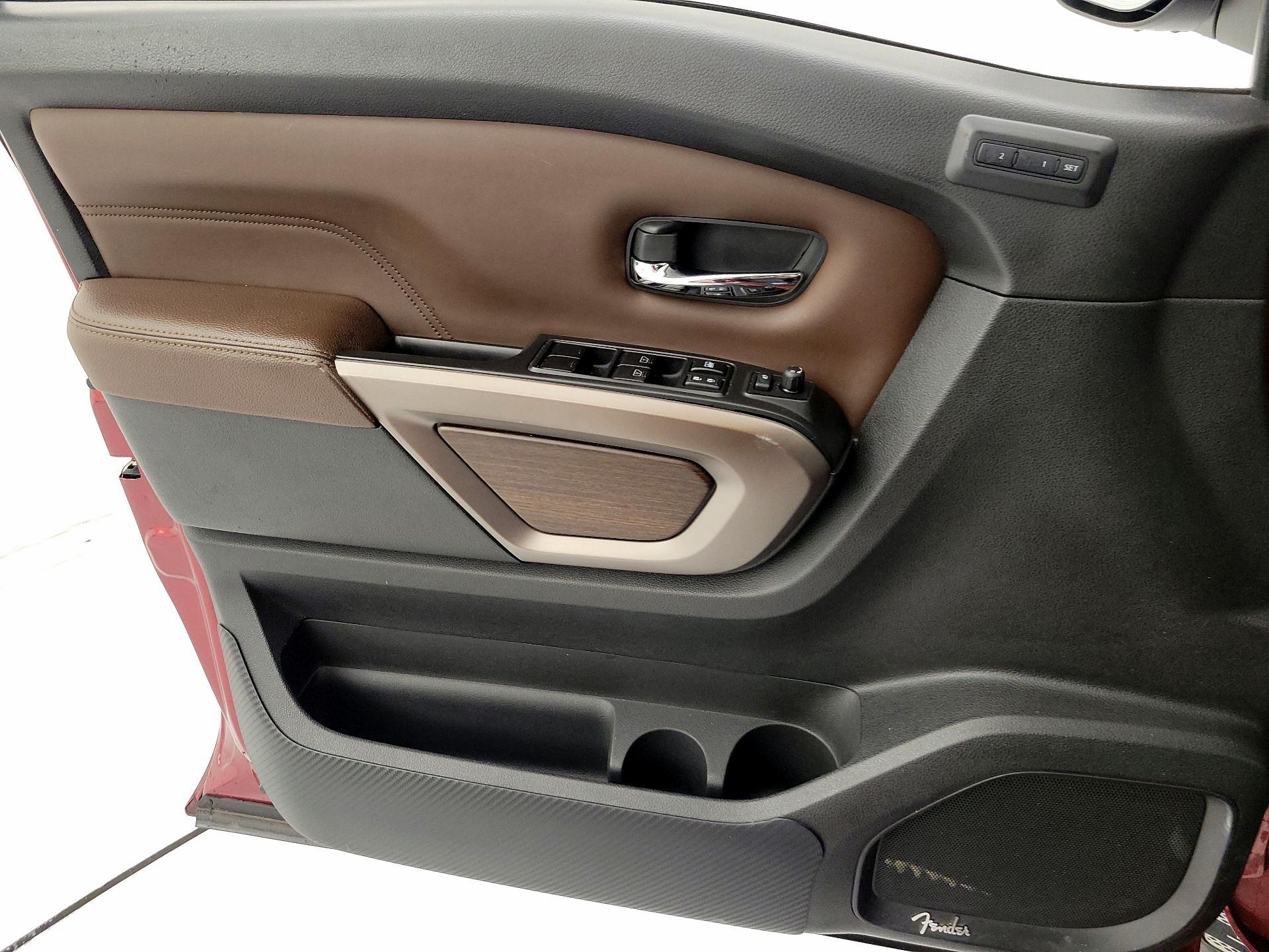 Thumbnail: 2022 Nissan Titan - 12