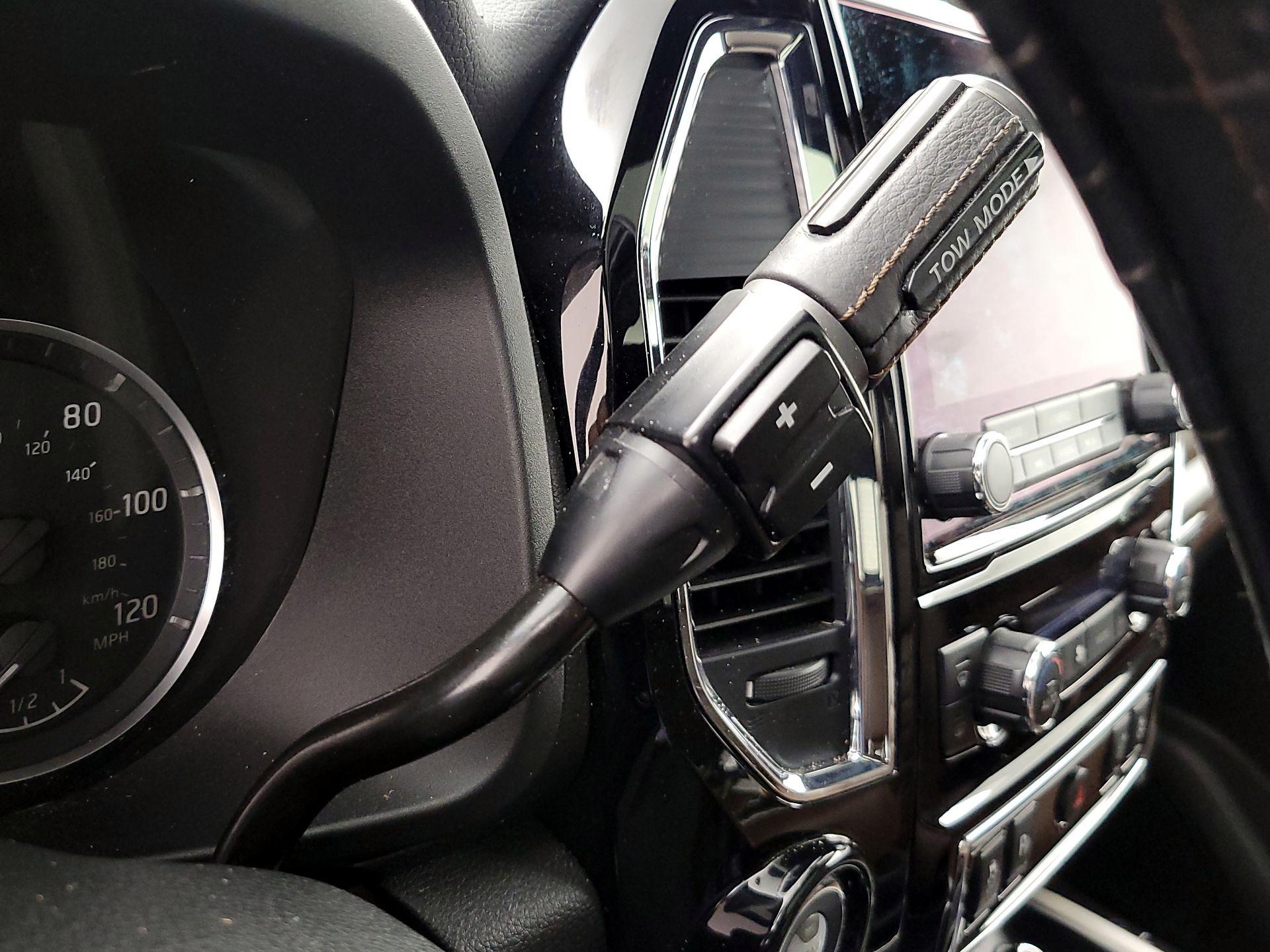 Thumbnail: 2022 Nissan Titan - 18