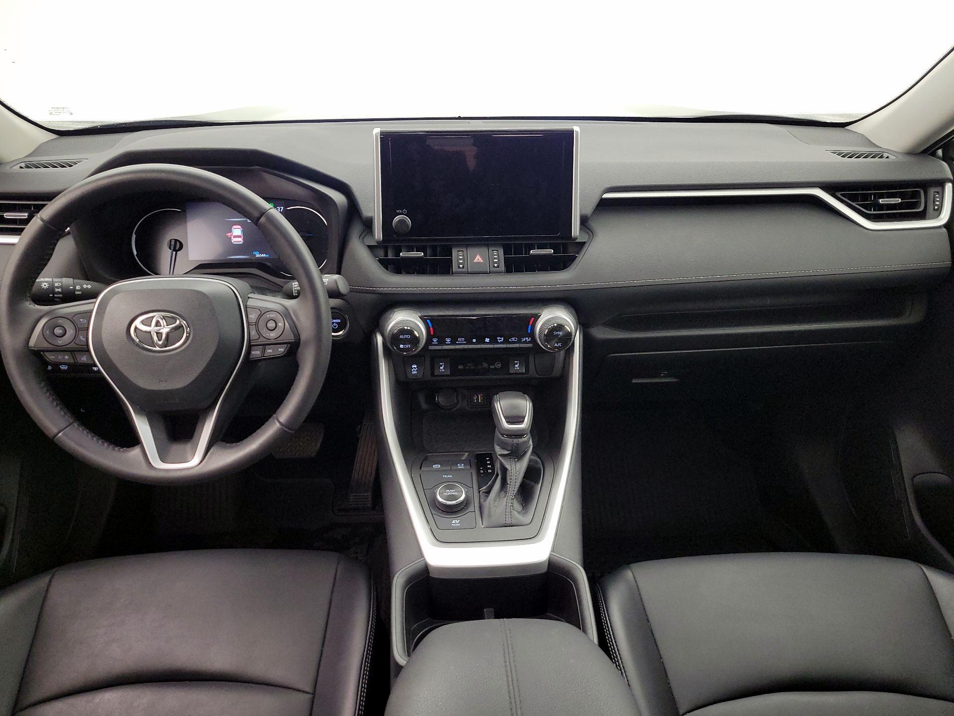 Thumbnail: 2023 Toyota RAV4 - 9