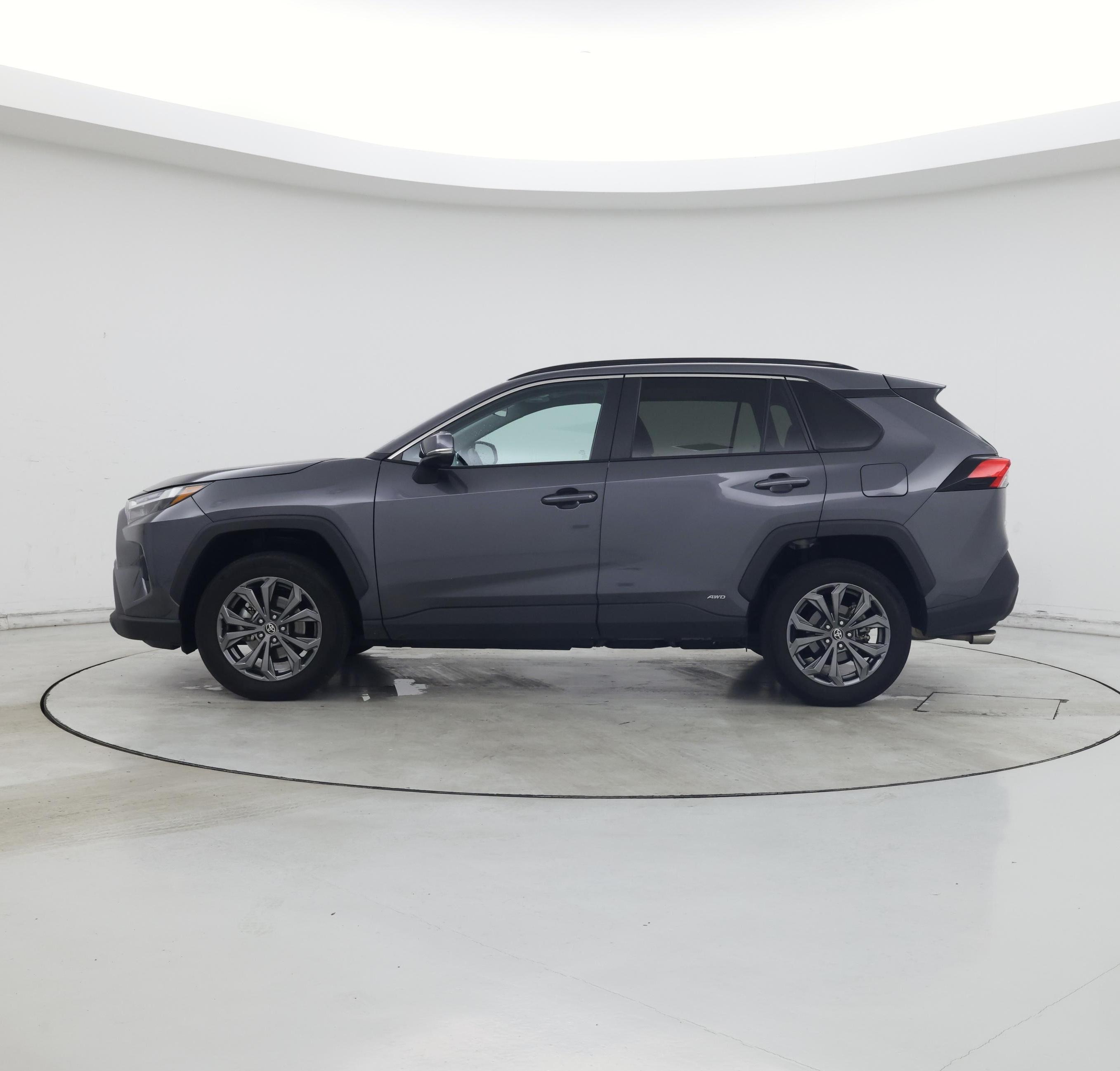 Thumbnail: 2023 Toyota RAV4 - 3