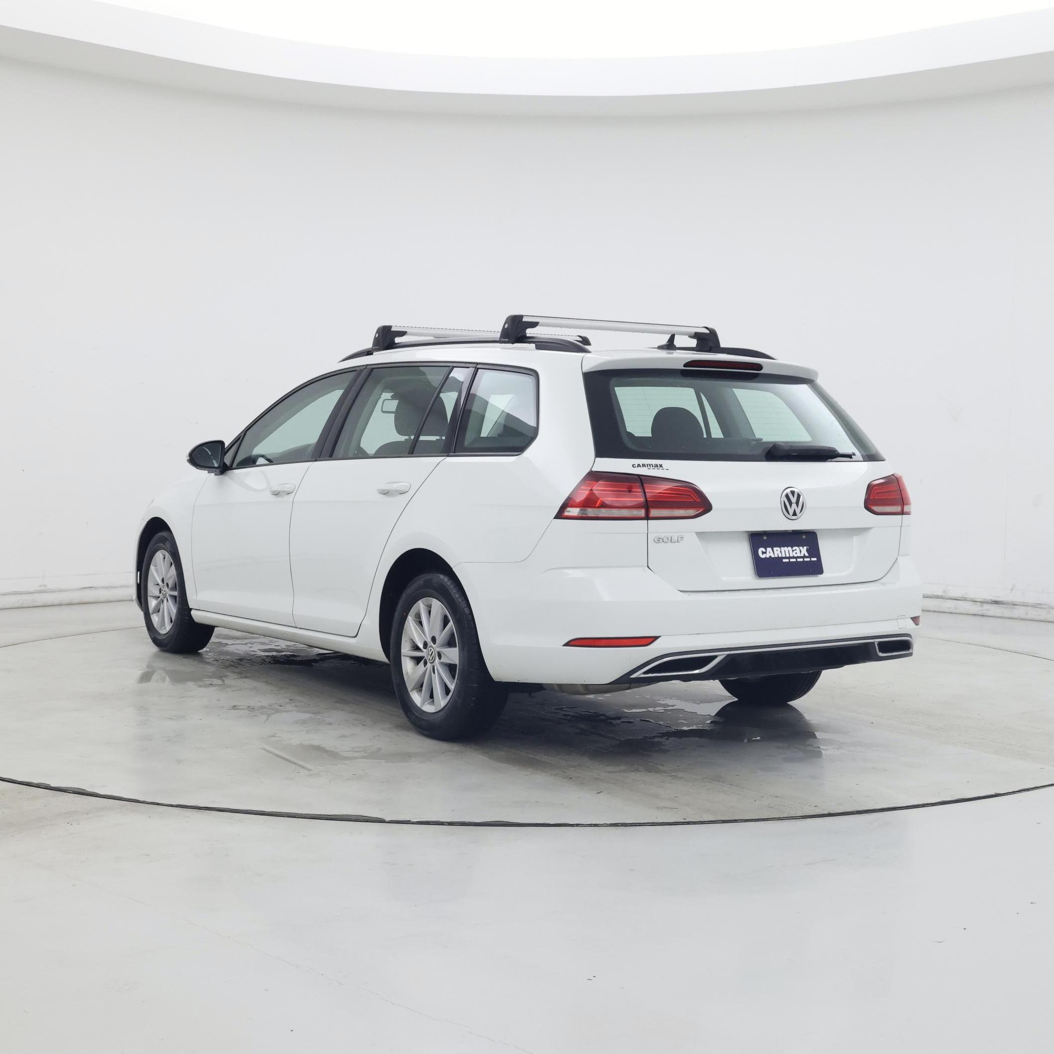 Thumbnail: 2019 Volkswagen Golf - 2