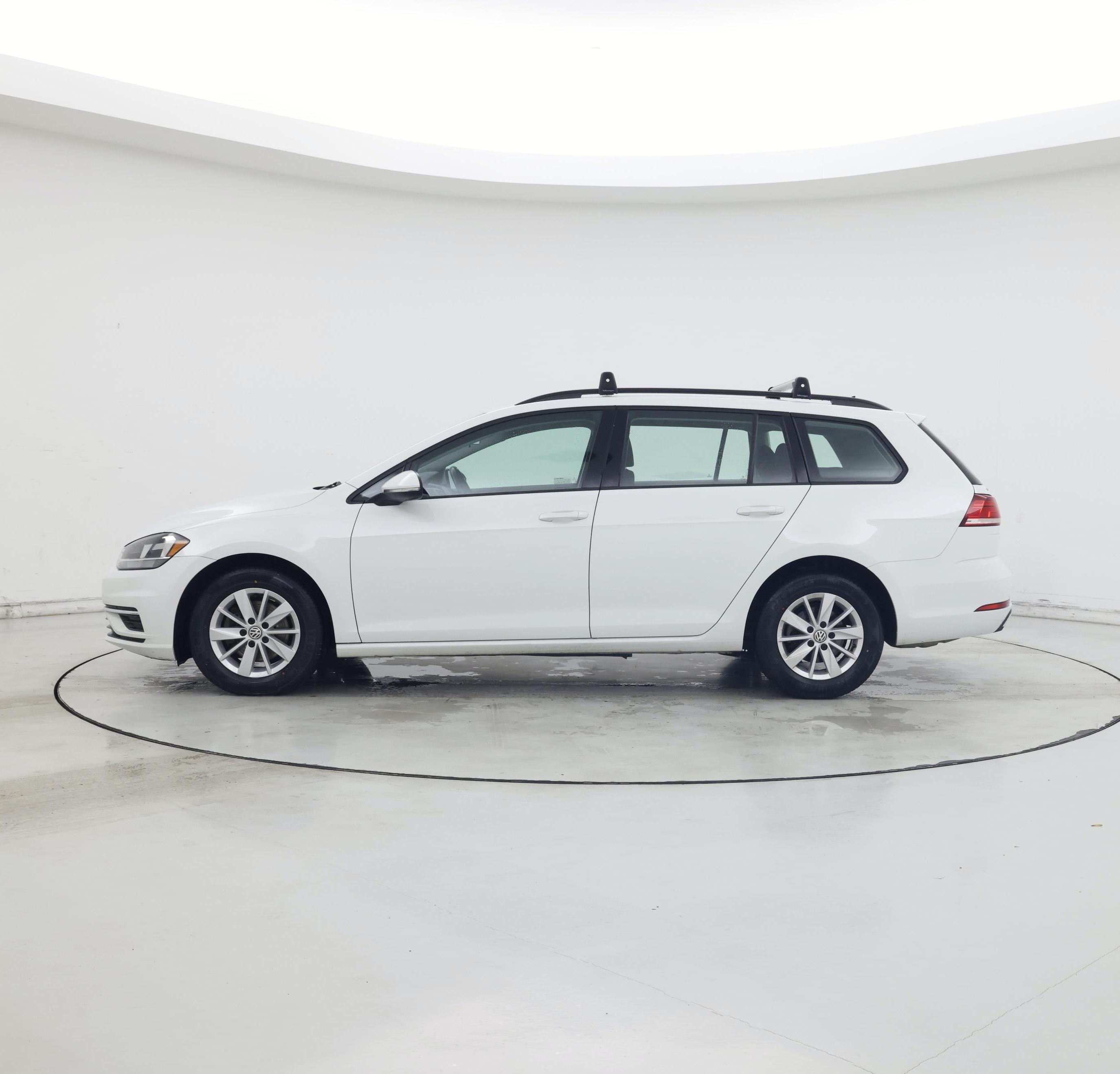 Thumbnail: 2019 Volkswagen Golf - 3