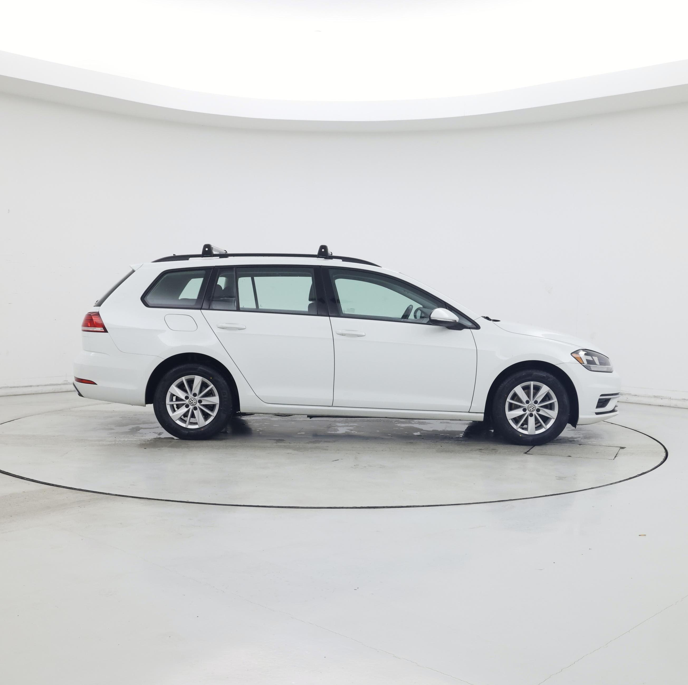 Thumbnail: 2019 Volkswagen Golf - 7