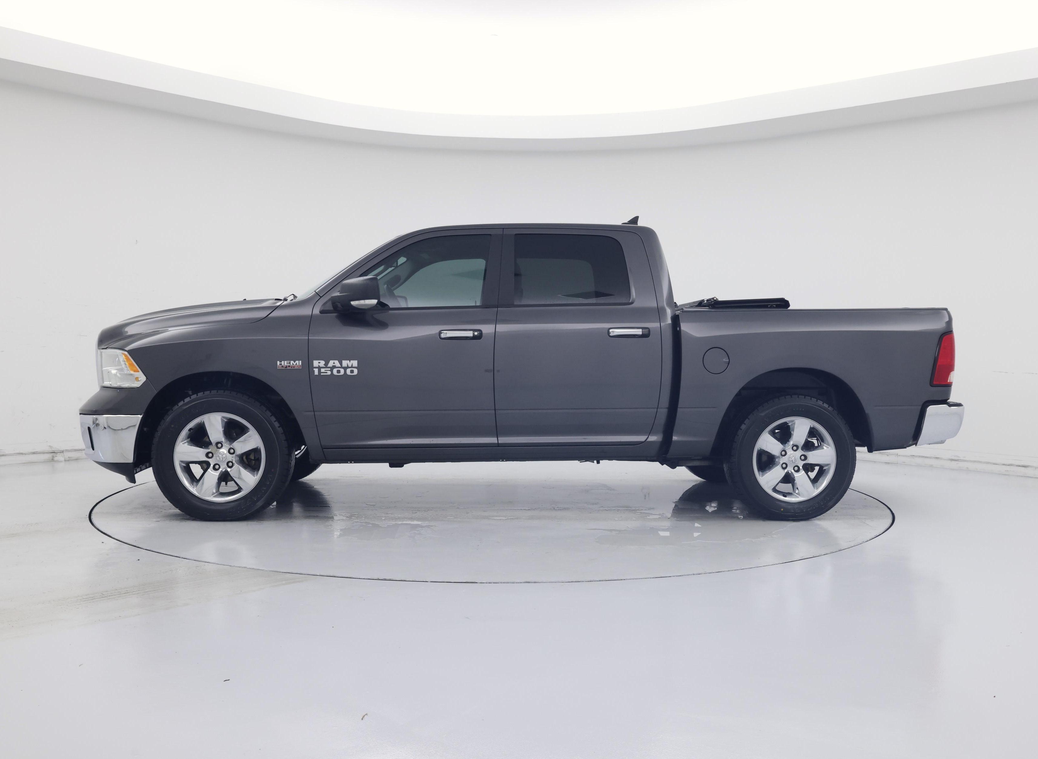 Thumbnail: 2017 RAM 1500 - 3