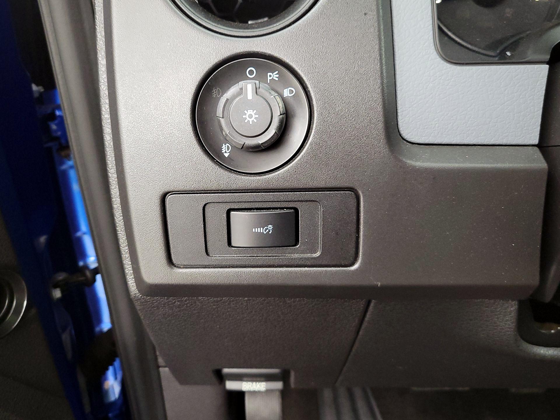 Thumbnail: 2014 Ford F-150 - 13