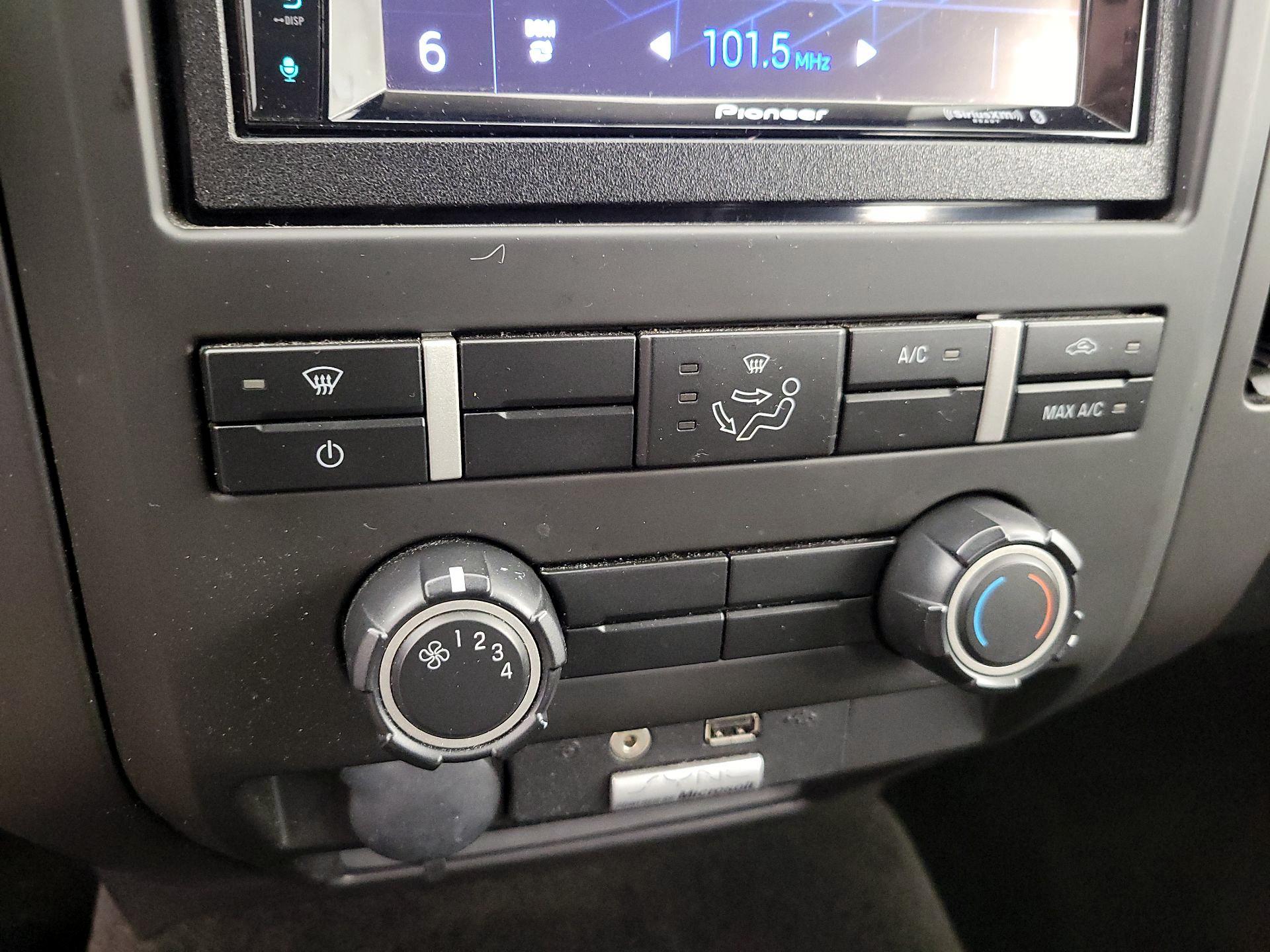 Thumbnail: 2014 Ford F-150 - 16