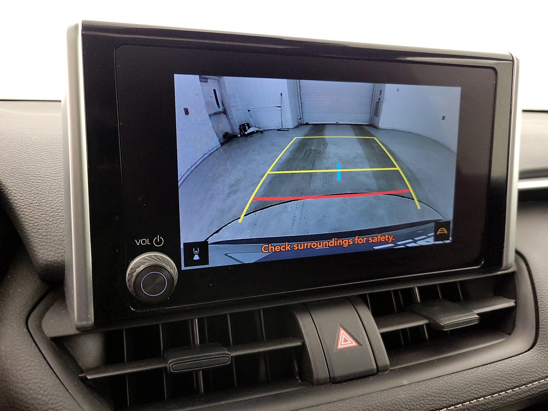 Thumbnail: 2023 Toyota RAV4 - 15