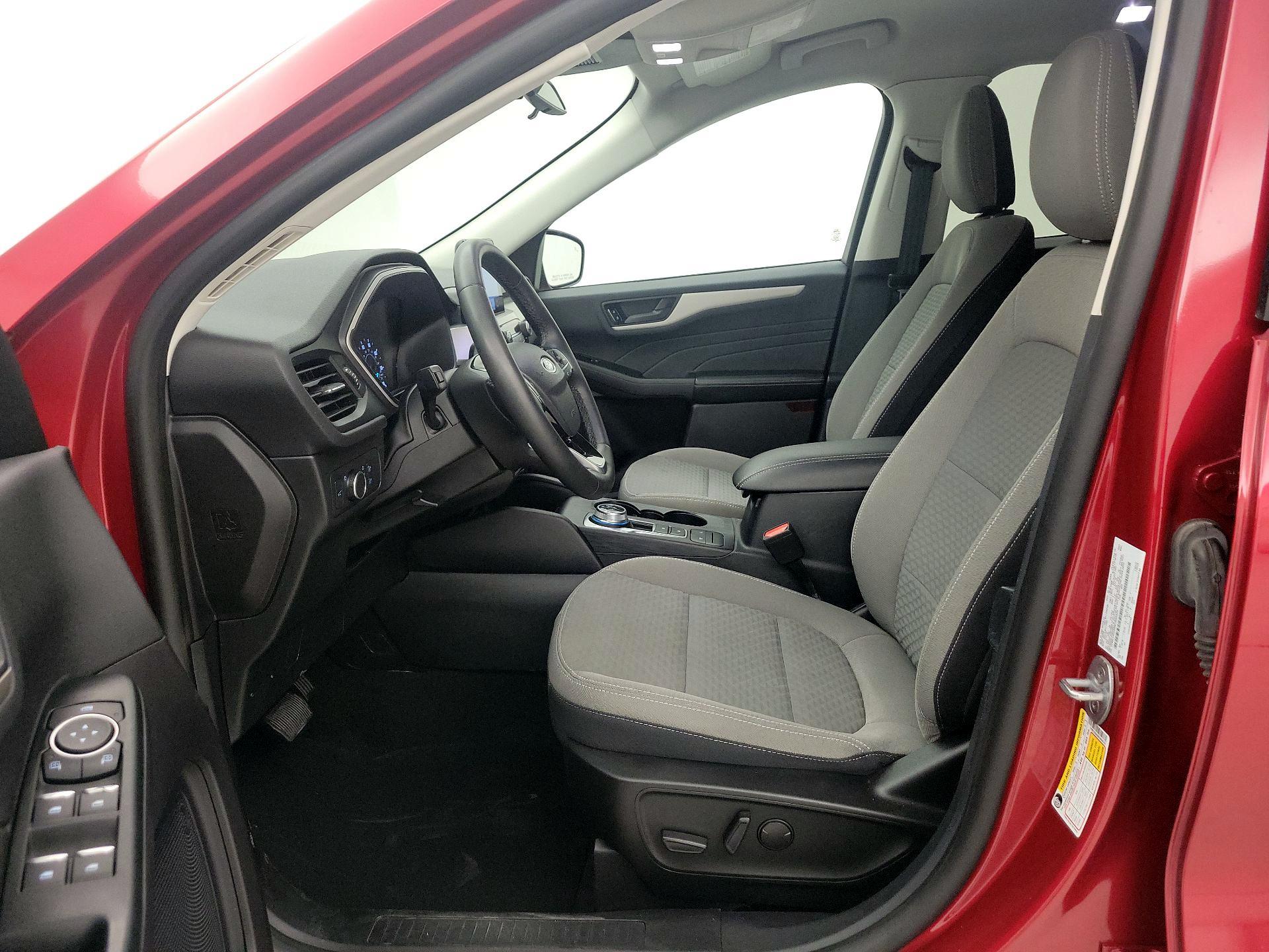 Thumbnail: 2022 Ford Escape - 11