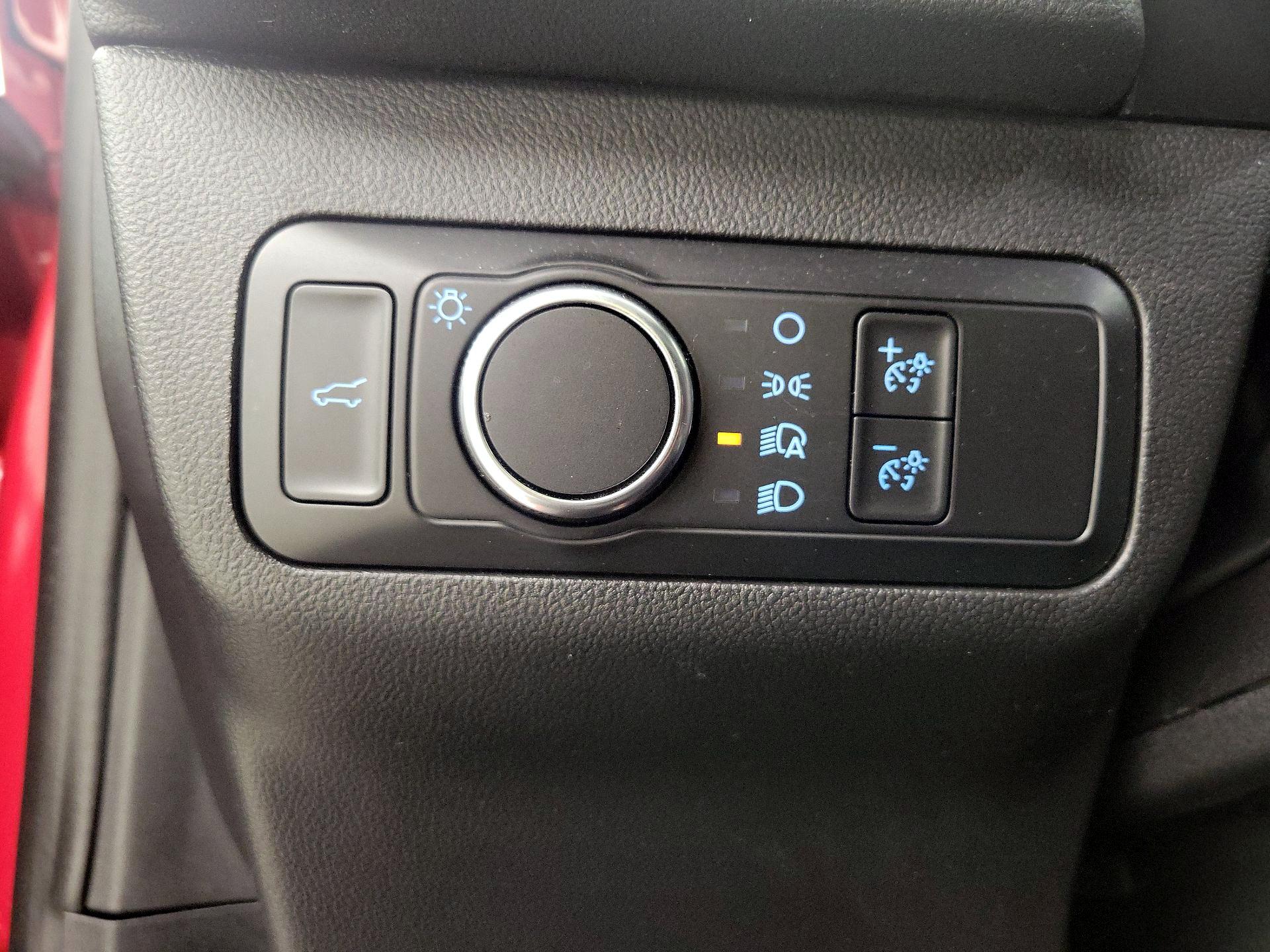 Thumbnail: 2022 Ford Escape - 13