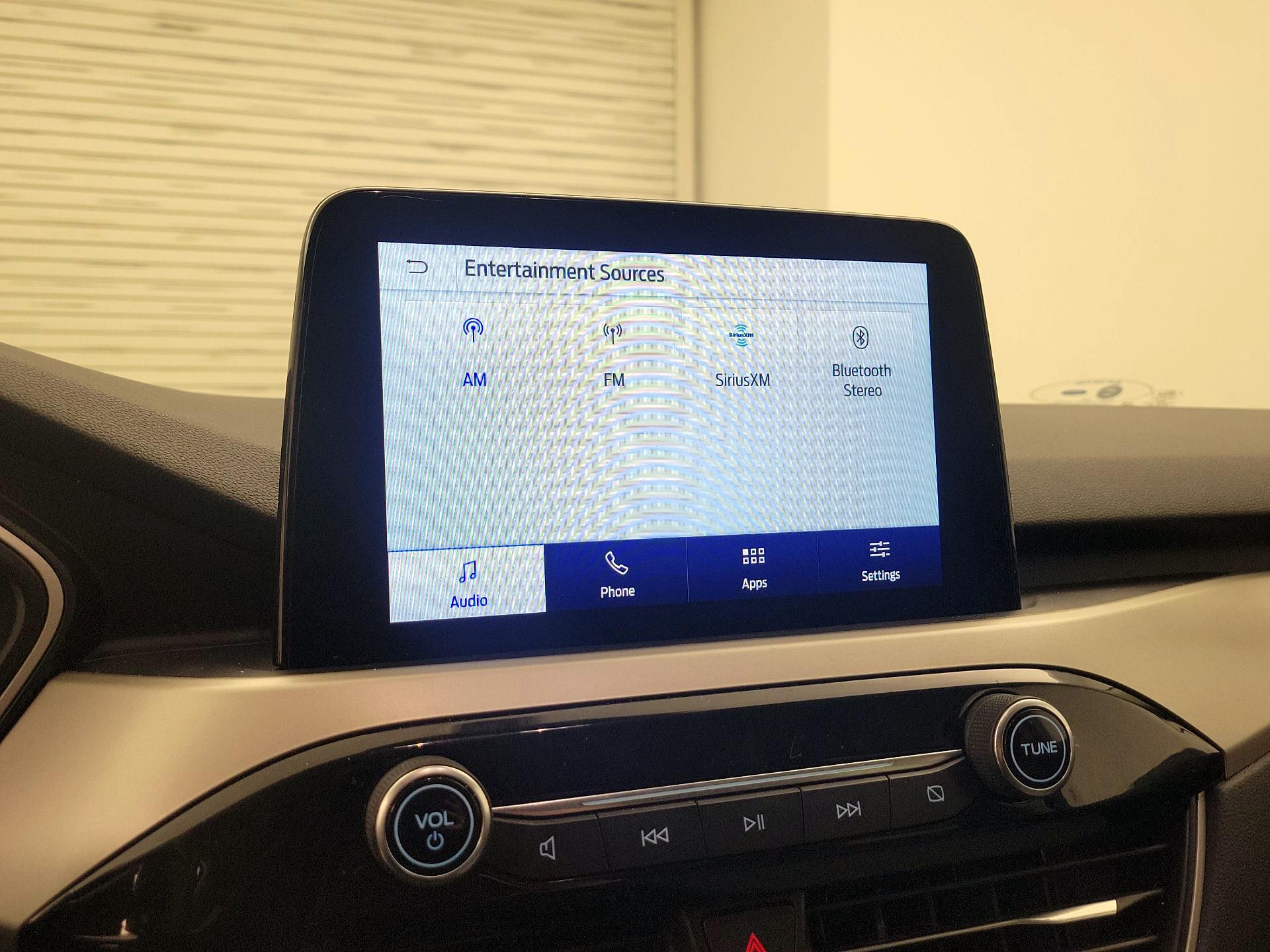 Thumbnail: 2022 Ford Escape - 15