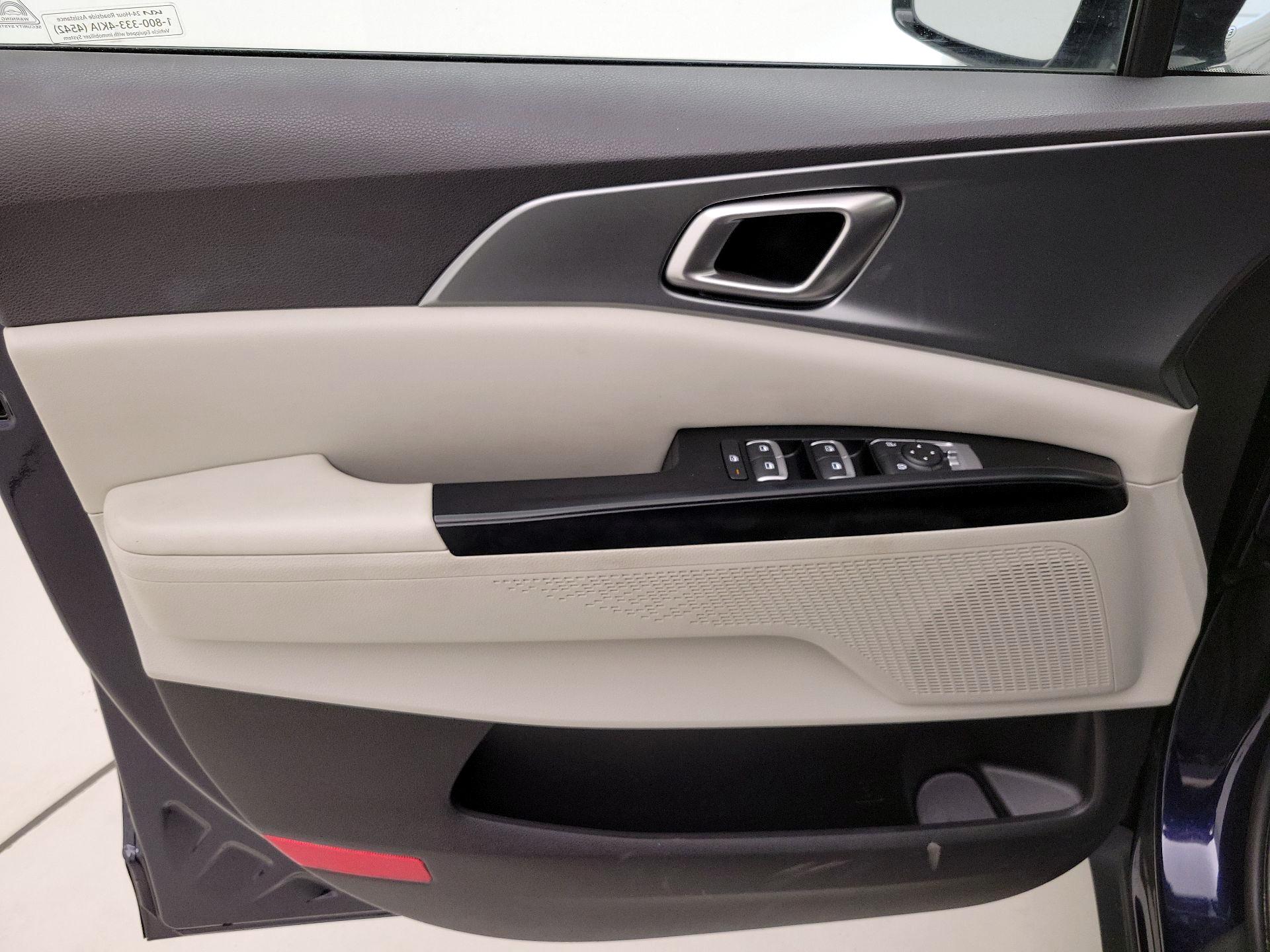 Thumbnail: 2024 Kia Carnival - 12