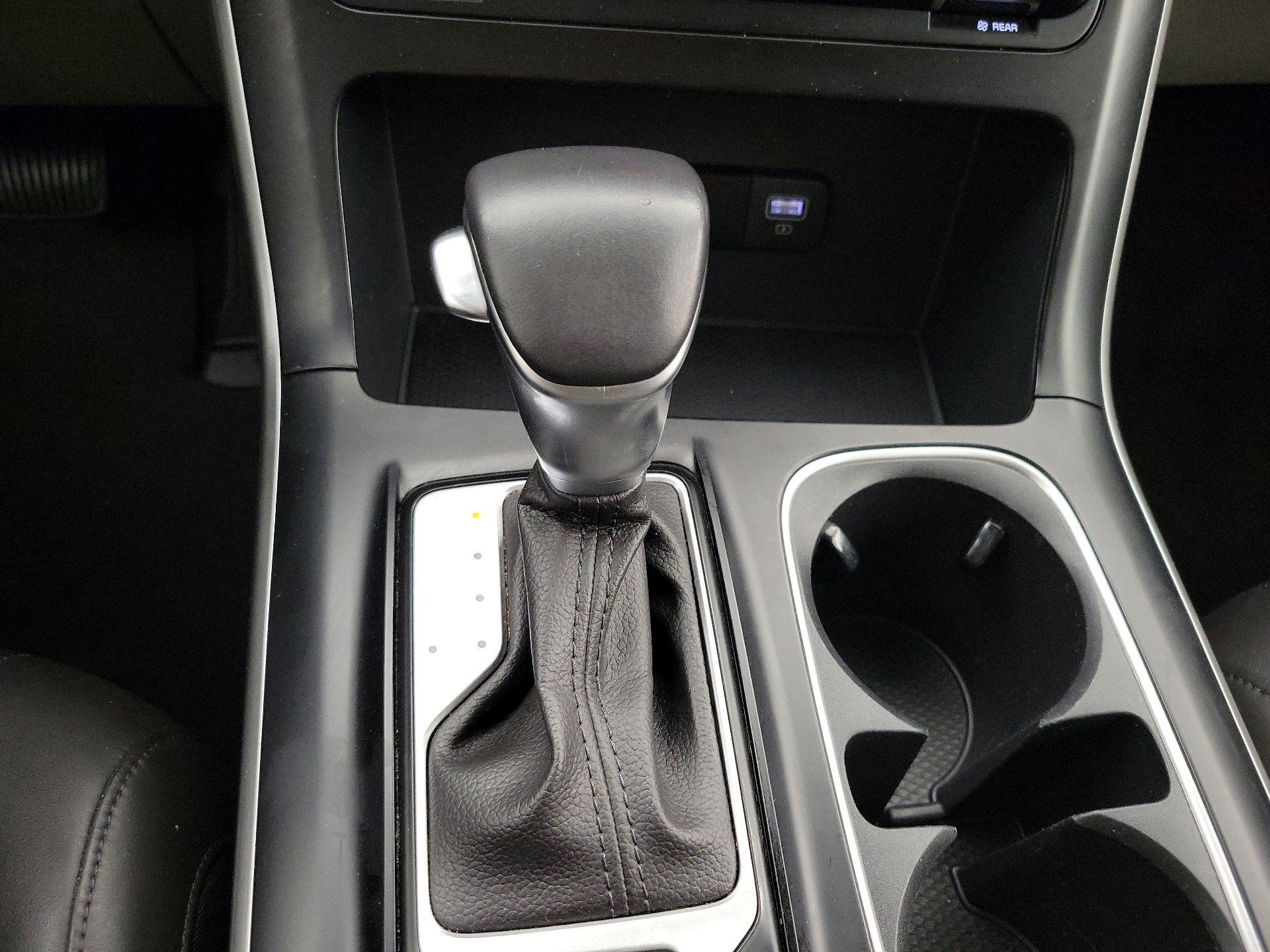 Thumbnail: 2024 Kia Carnival - 17