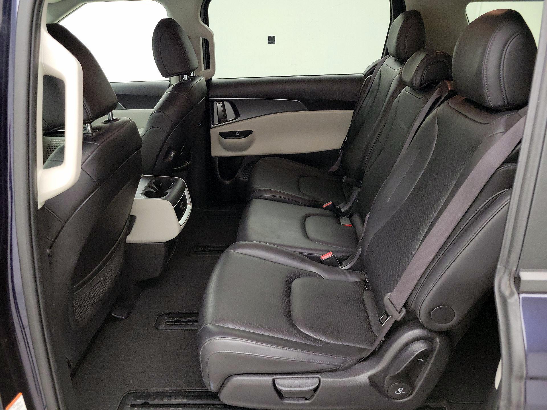 Thumbnail: 2024 Kia Carnival - 19