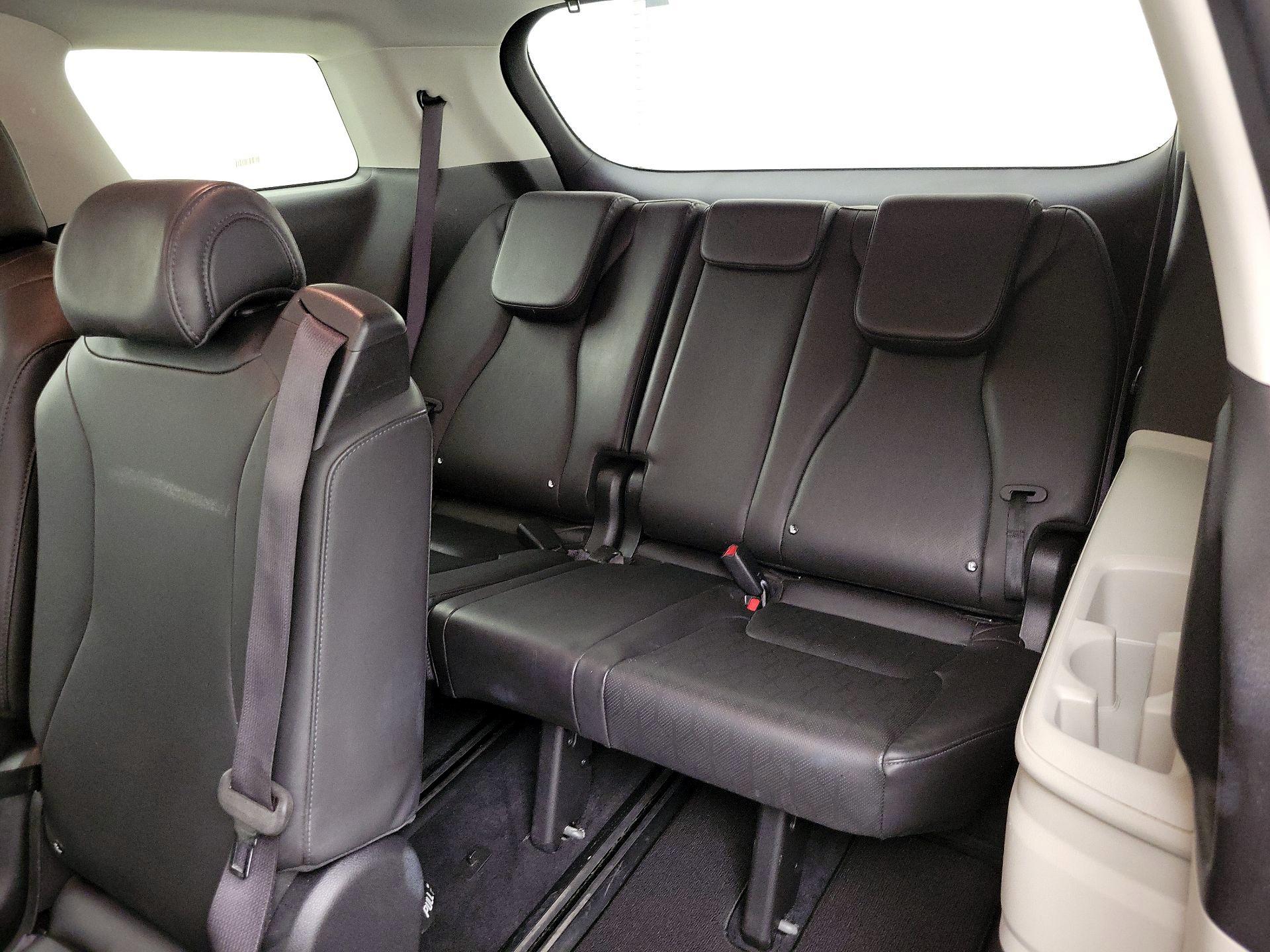 Thumbnail: 2024 Kia Carnival - 20