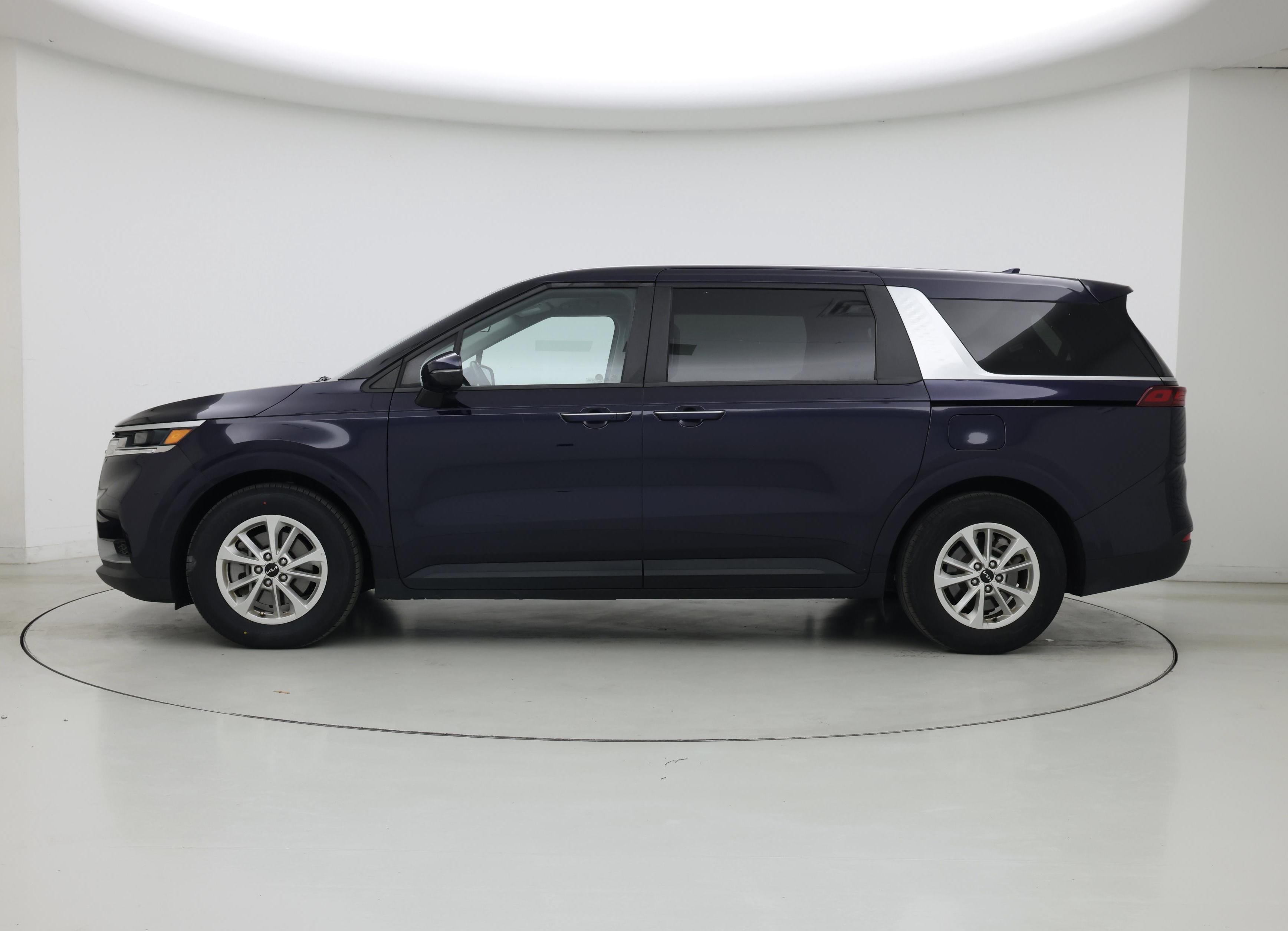 Thumbnail: 2024 Kia Carnival - 3