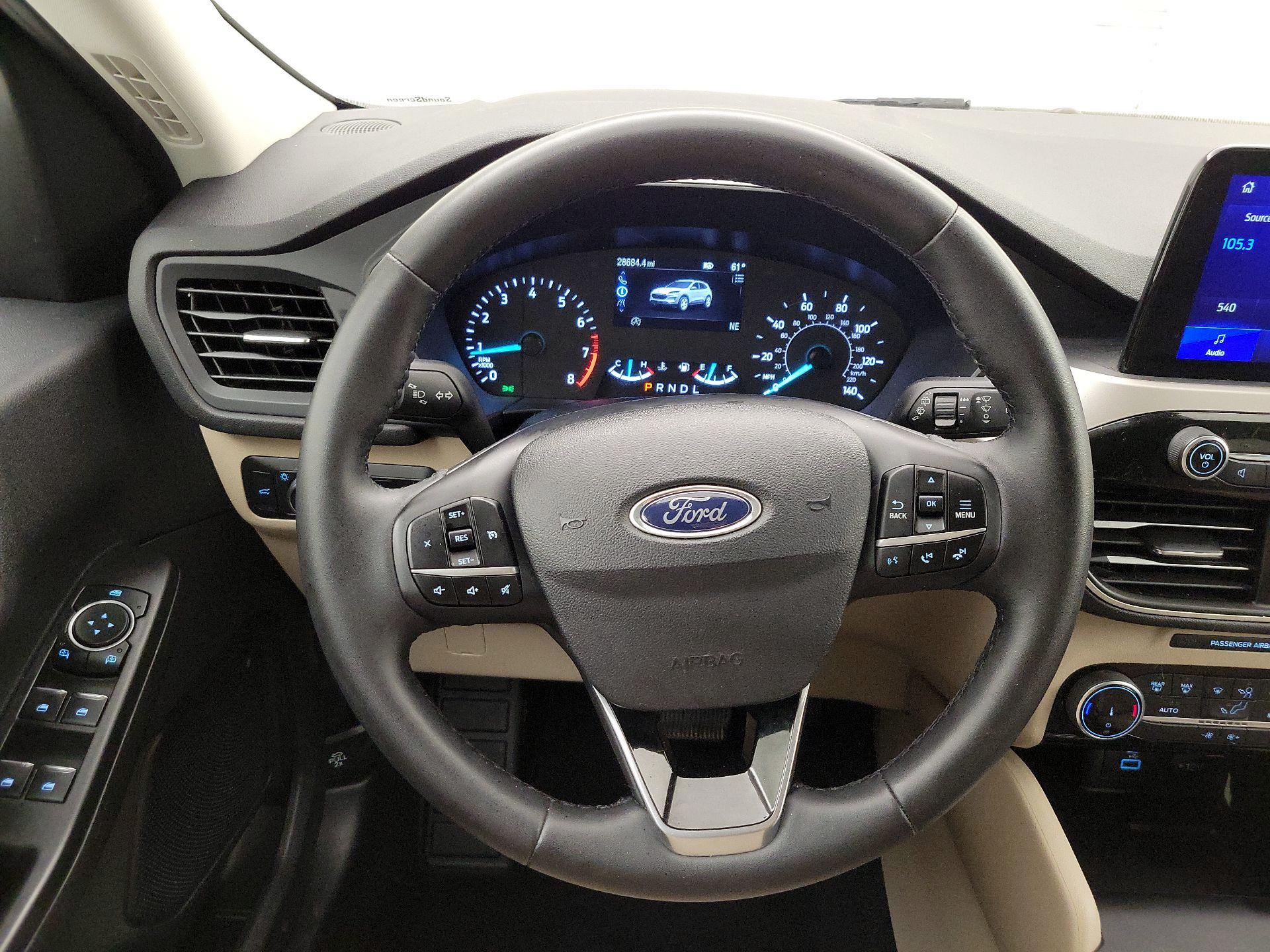 Thumbnail: 2022 Ford Escape - 10