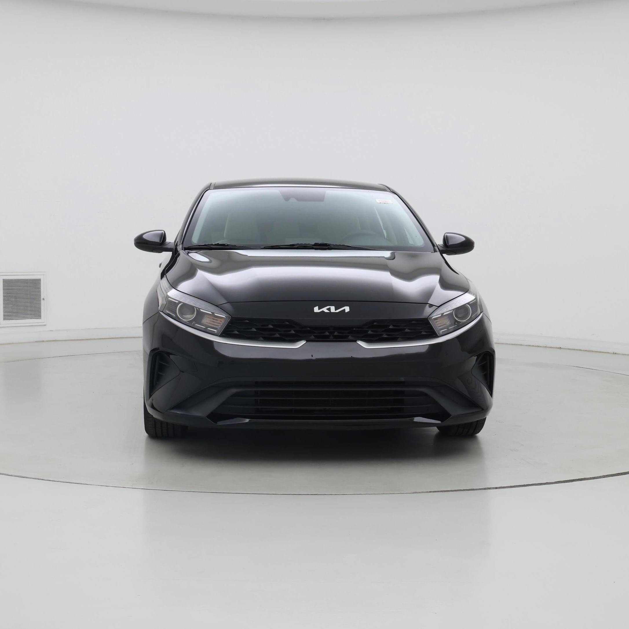 Thumbnail: 2022 Kia Forte - 5