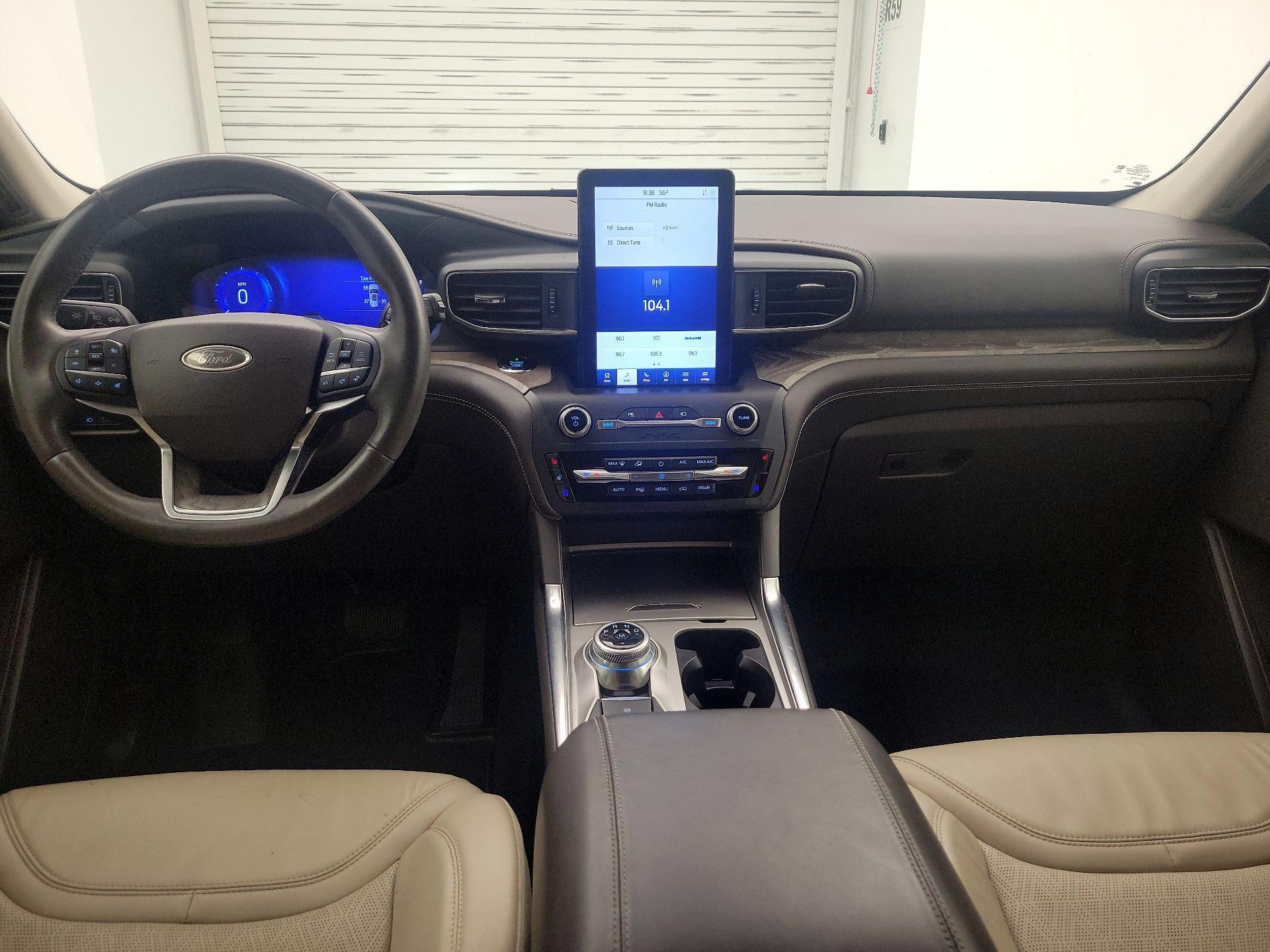 Thumbnail: 2020 Ford Explorer - 9