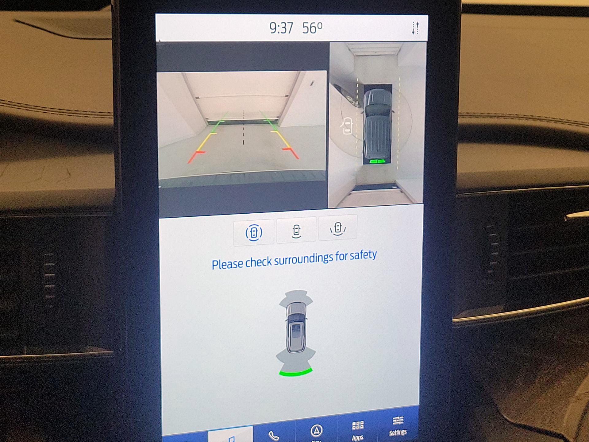 Thumbnail: 2020 Ford Explorer - 15