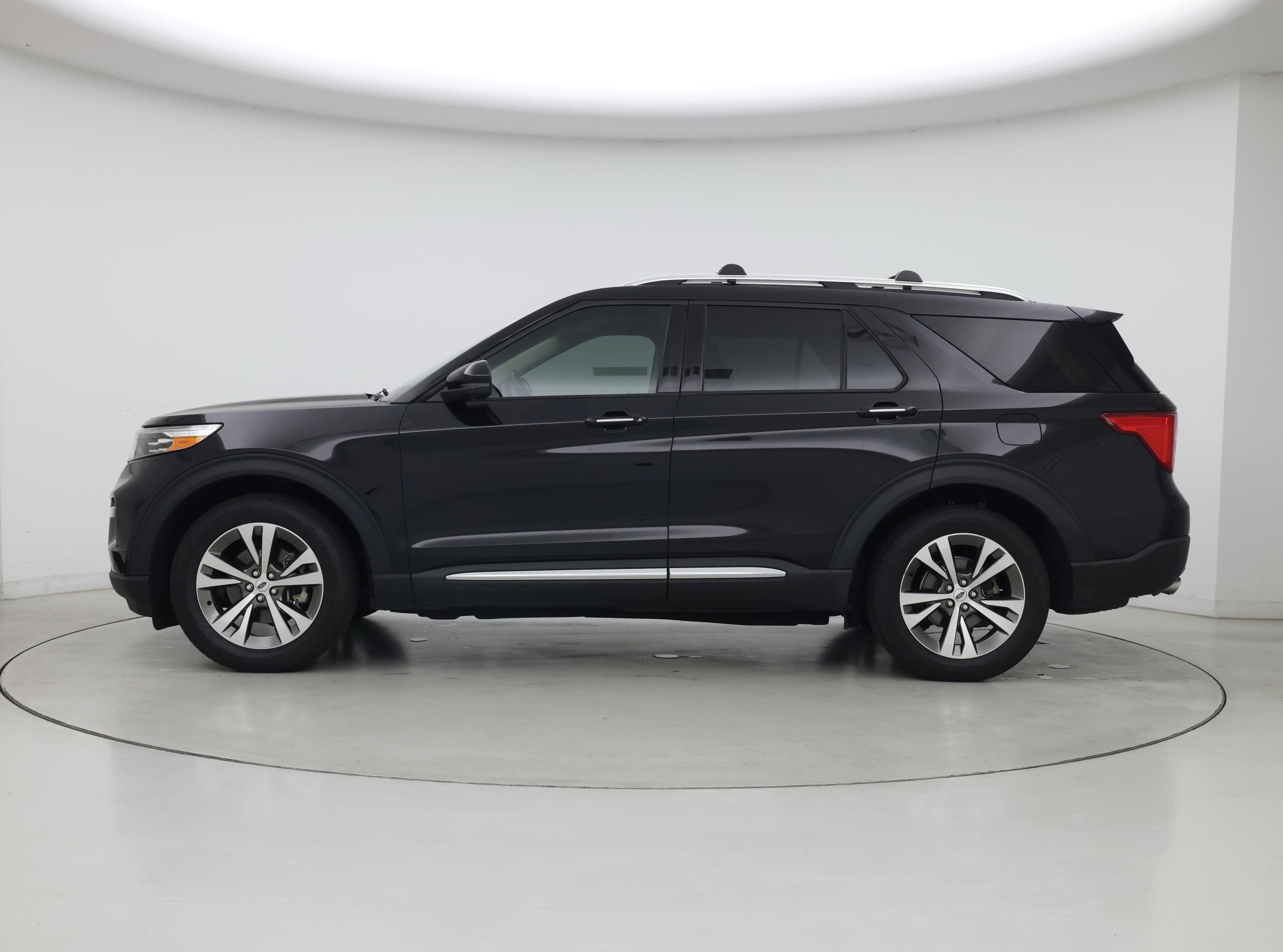 Thumbnail: 2020 Ford Explorer - 3