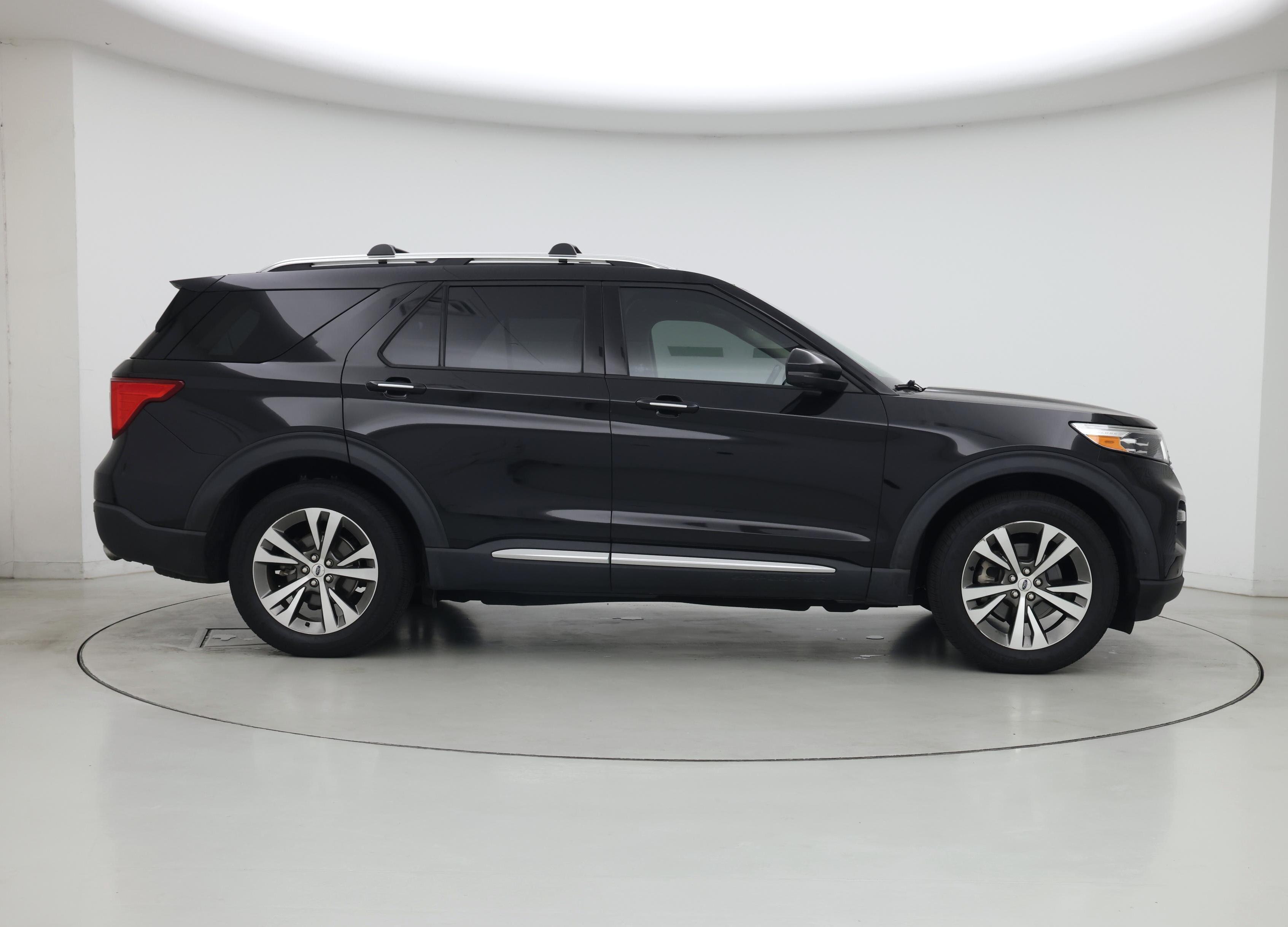 Thumbnail: 2020 Ford Explorer - 7