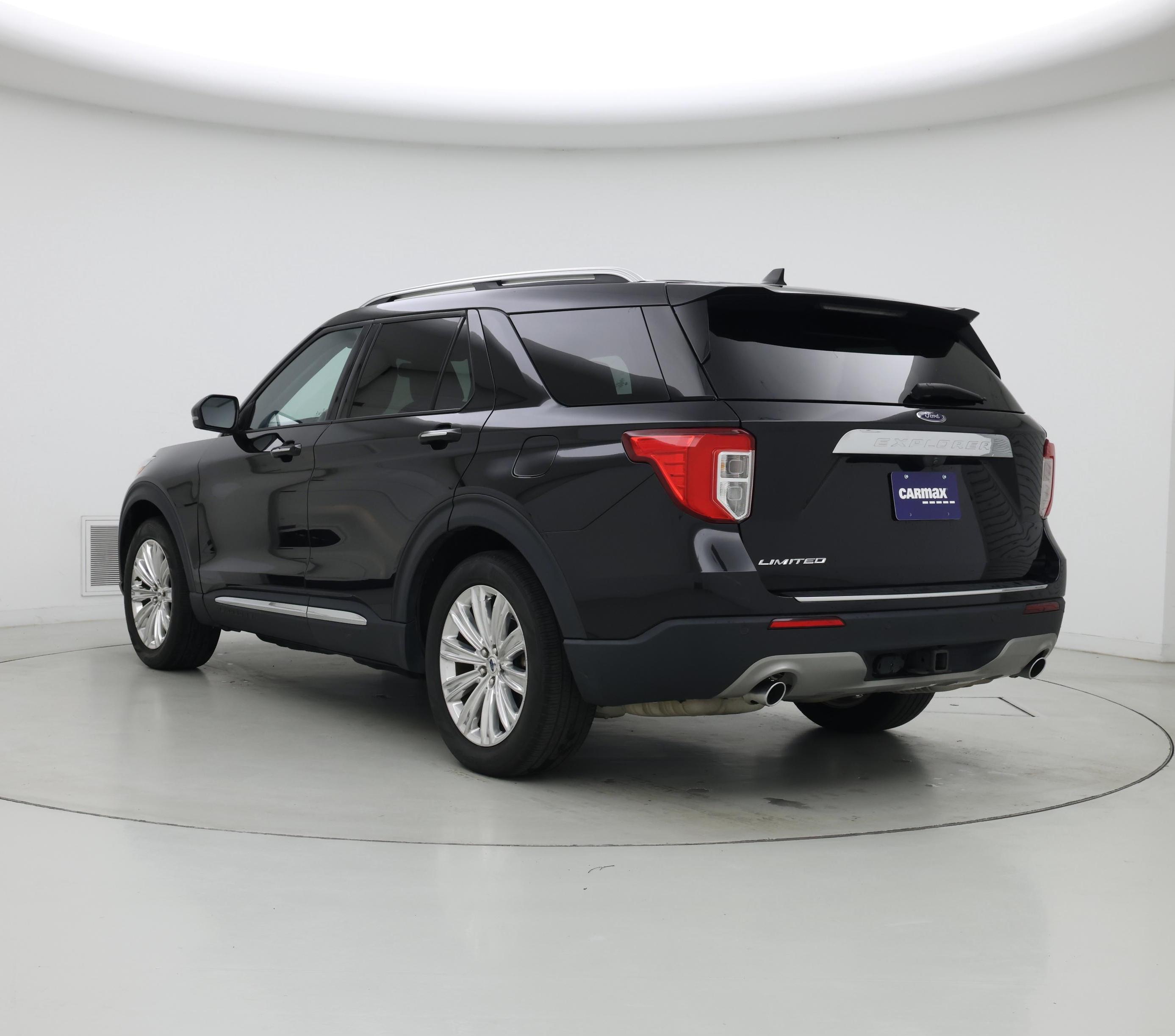 Thumbnail: 2022 Ford Explorer - 2