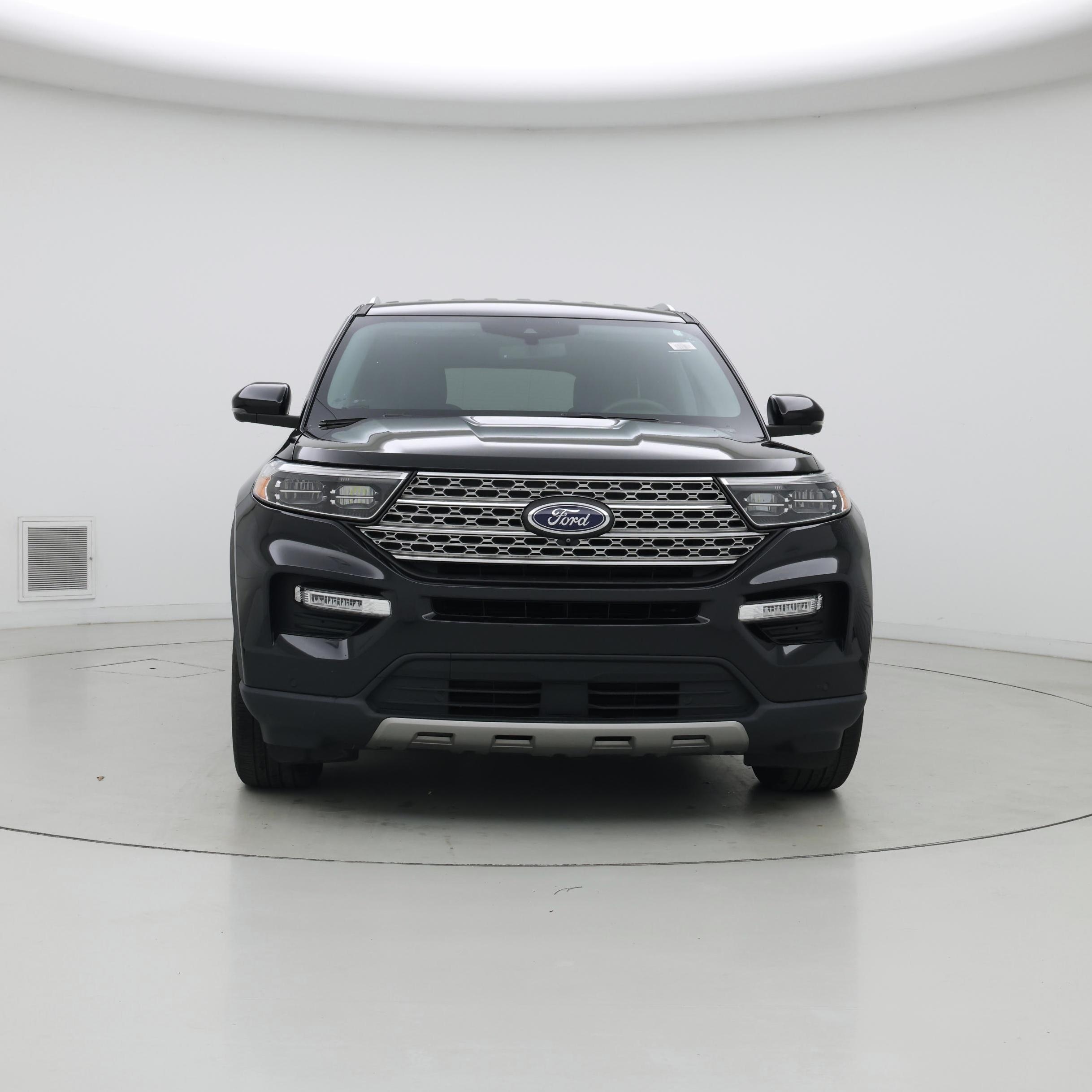 Thumbnail: 2022 Ford Explorer - 5