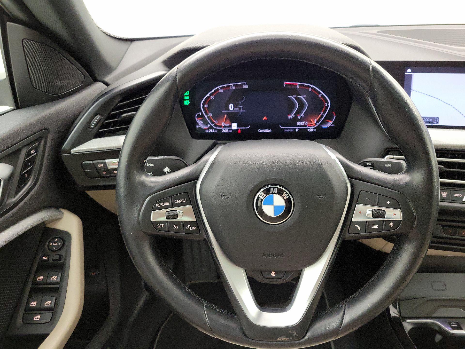 Thumbnail: 2022 BMW 2 Series - 10