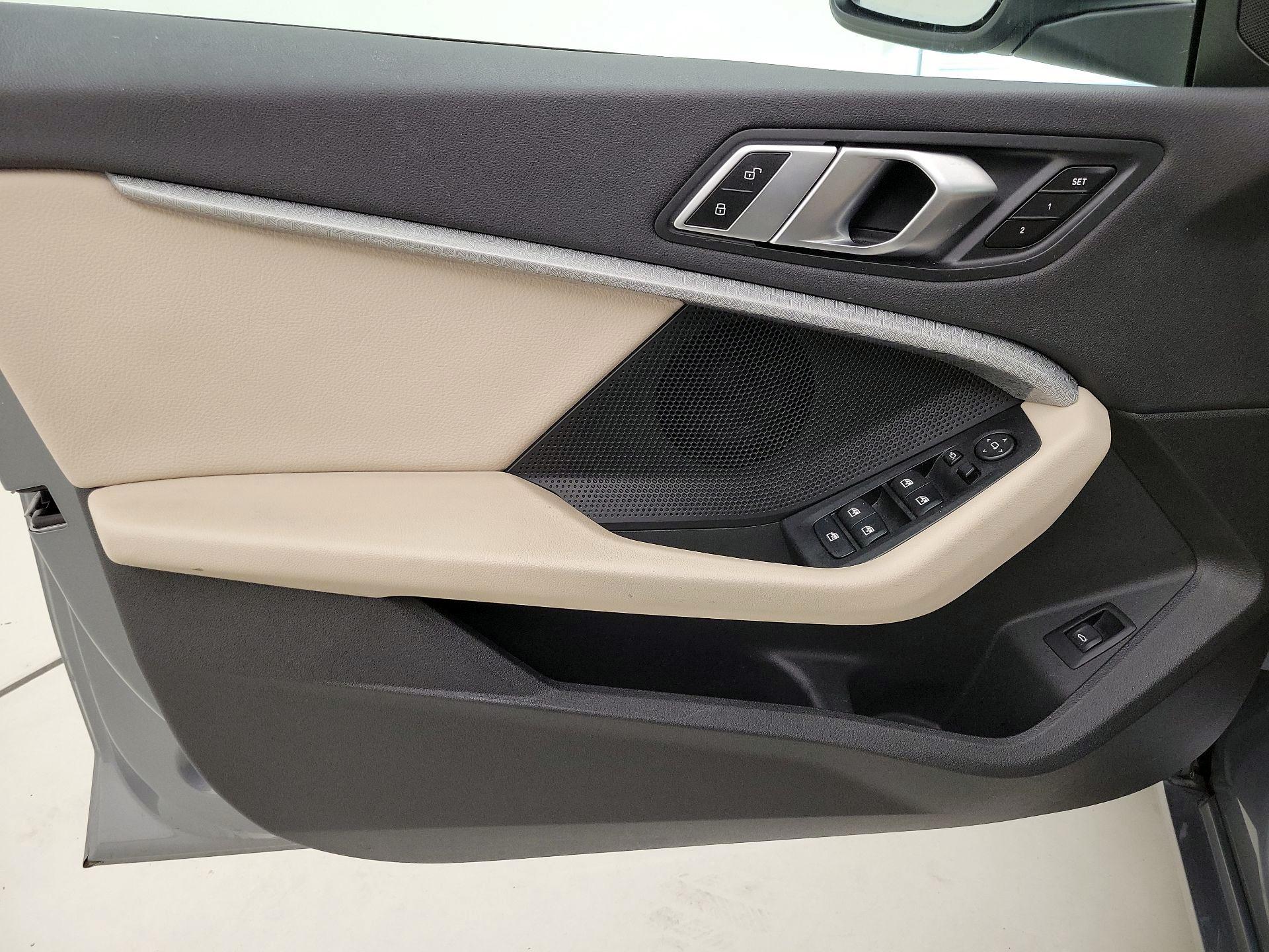 Thumbnail: 2022 BMW 2 Series - 12