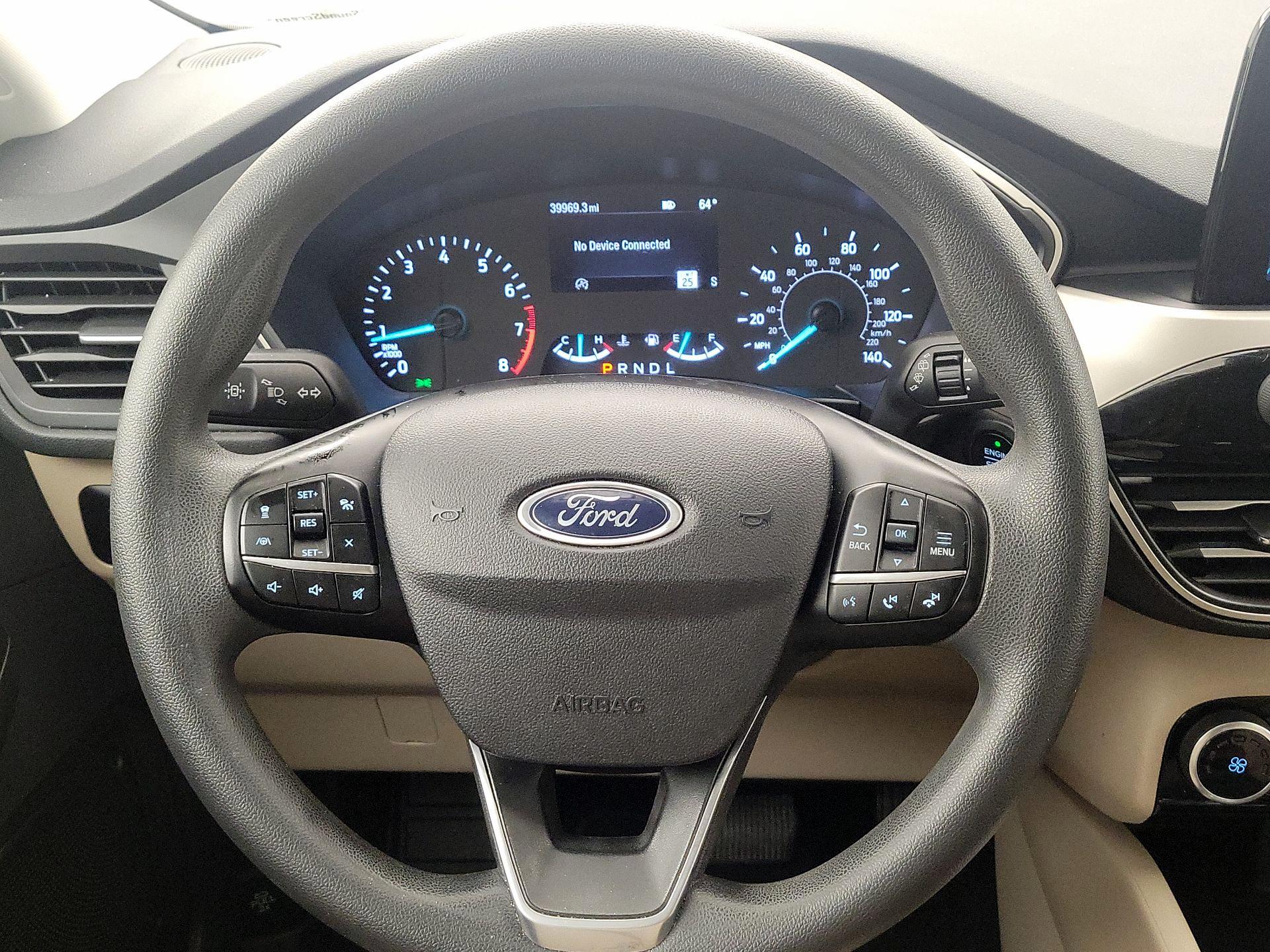 Thumbnail: 2022 Ford Escape - 10