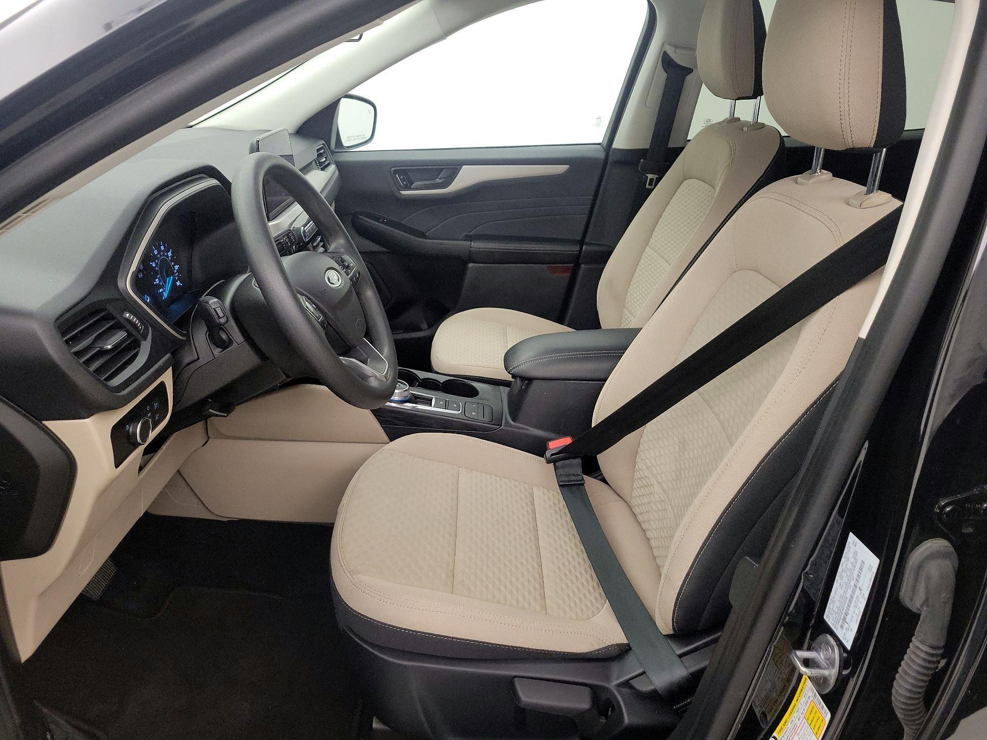 Thumbnail: 2022 Ford Escape - 11