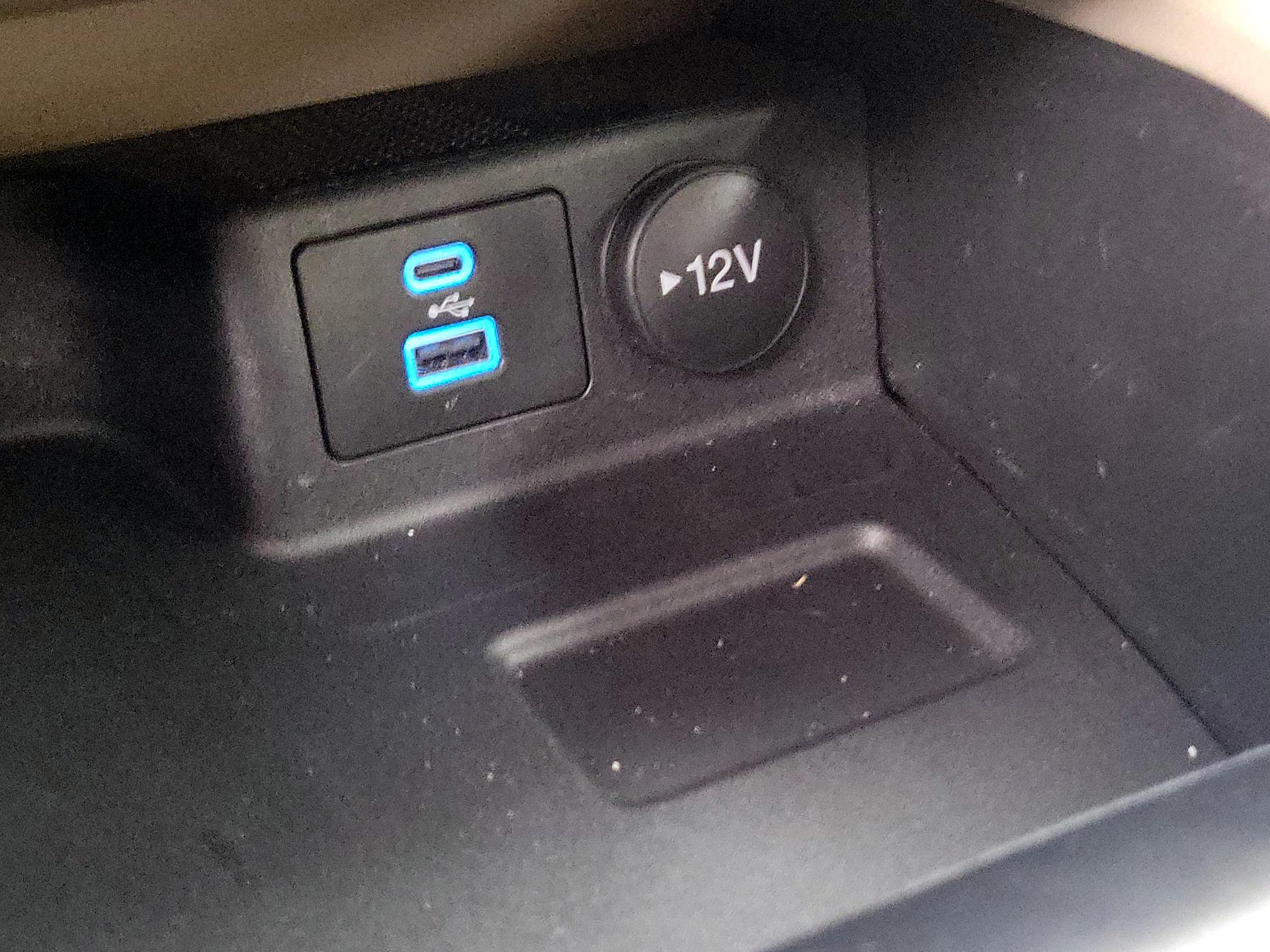 Thumbnail: 2022 Ford Escape - 19