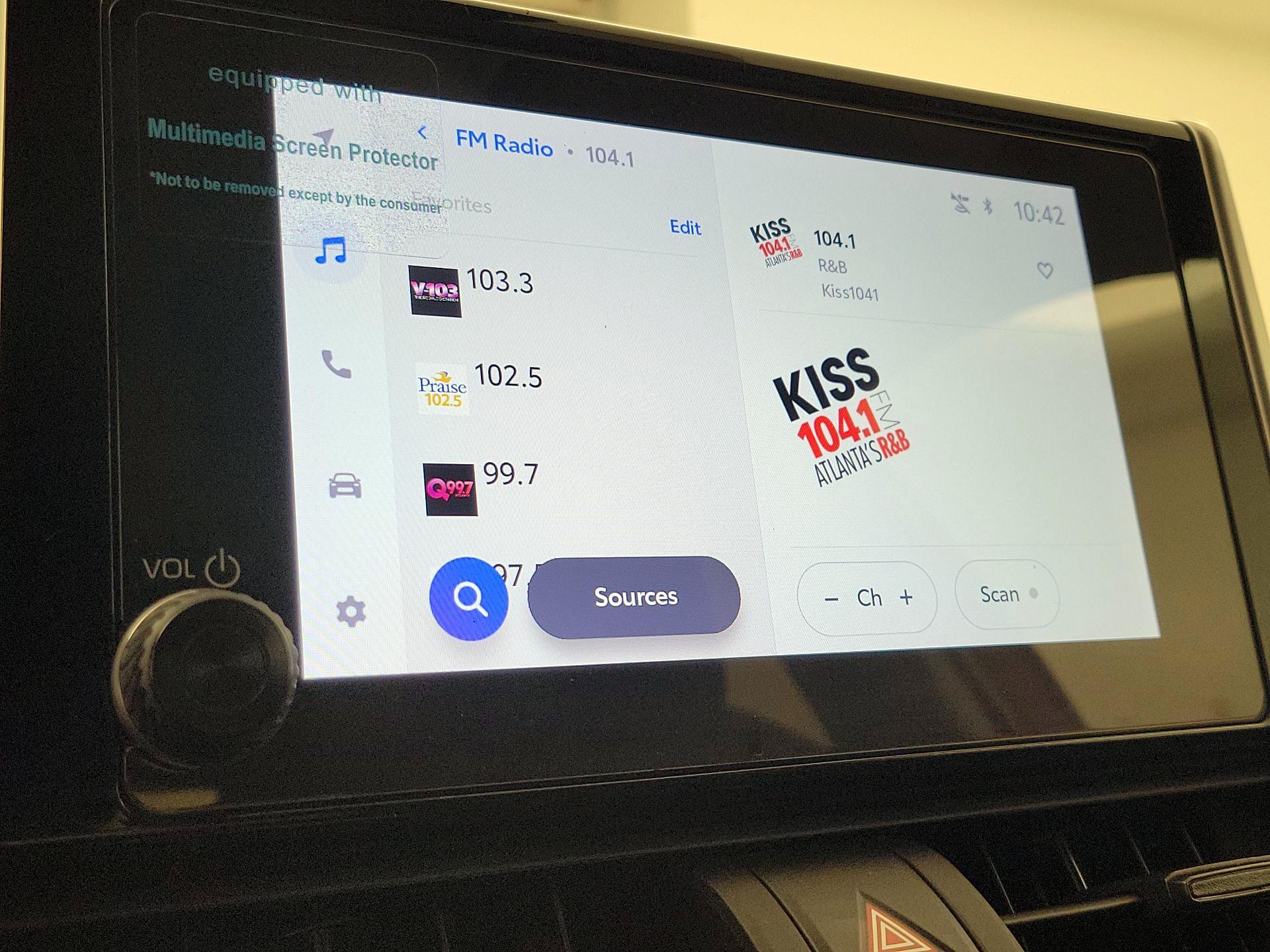 Thumbnail: 2024 Toyota RAV4 - 15