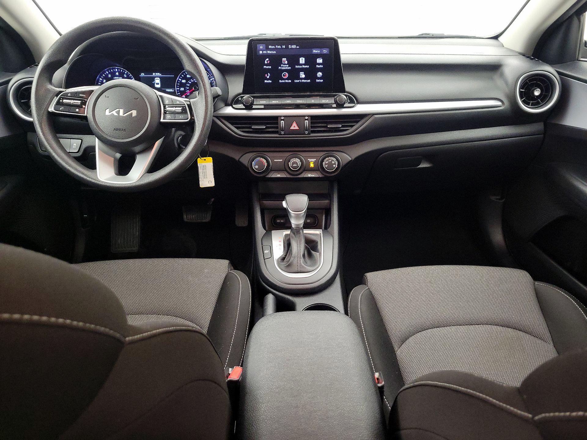 Thumbnail: 2024 Kia Forte - 9