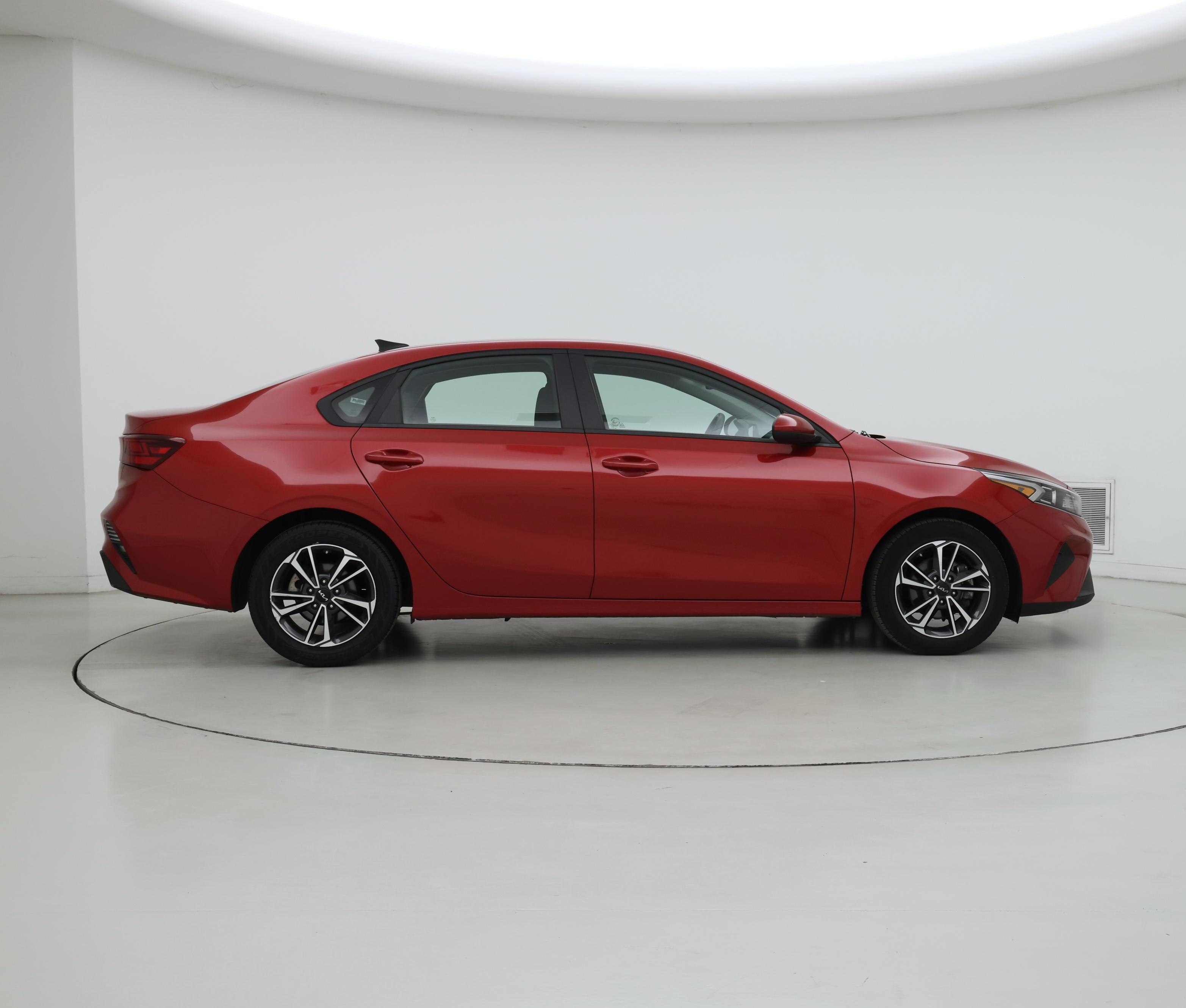 Thumbnail: 2024 Kia Forte - 7