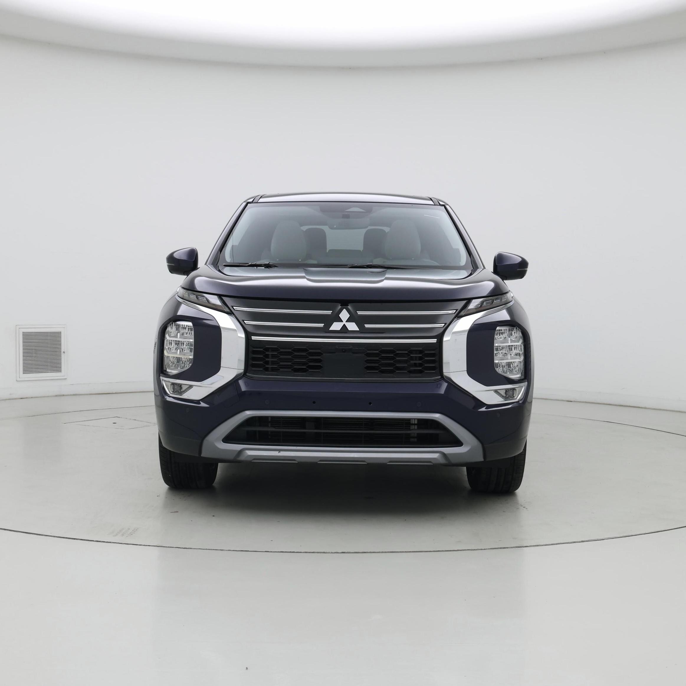 Thumbnail: 2025 Mitsubishi Outlander - 5