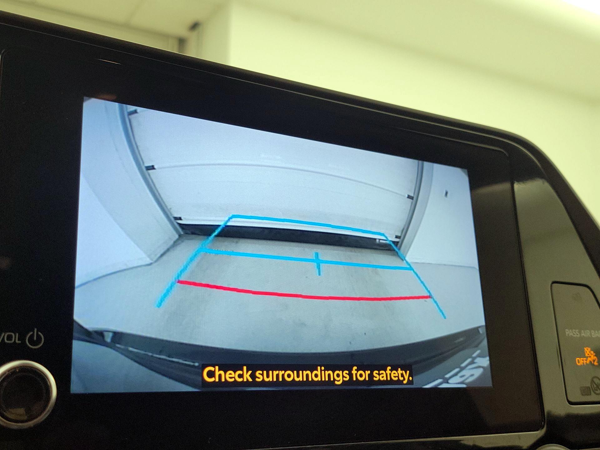 Thumbnail: 2023 Toyota Highlander - 14